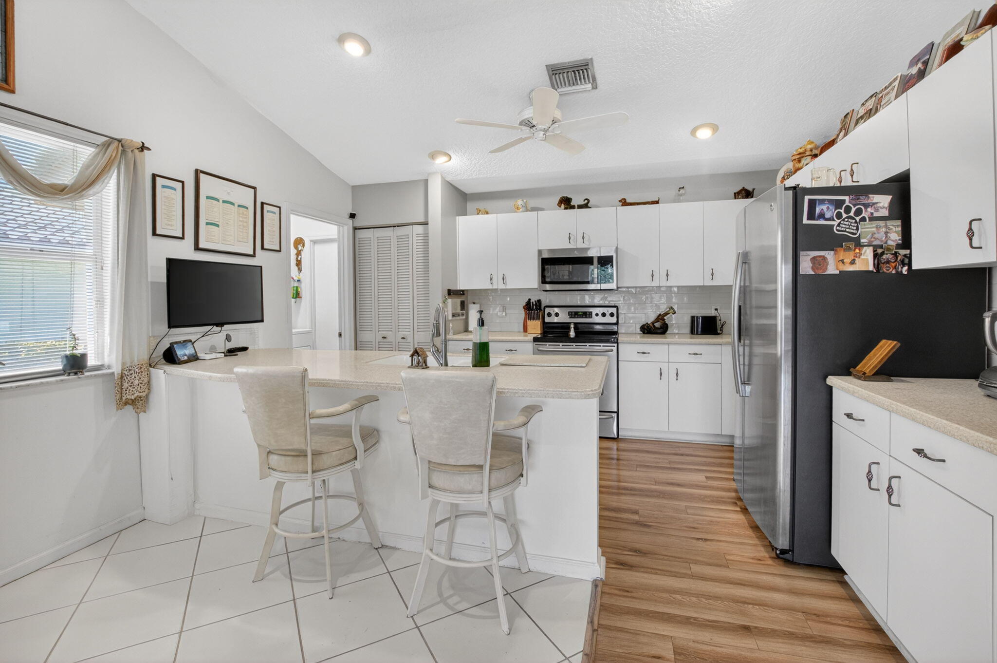 5665 Aspen Ridge Circle