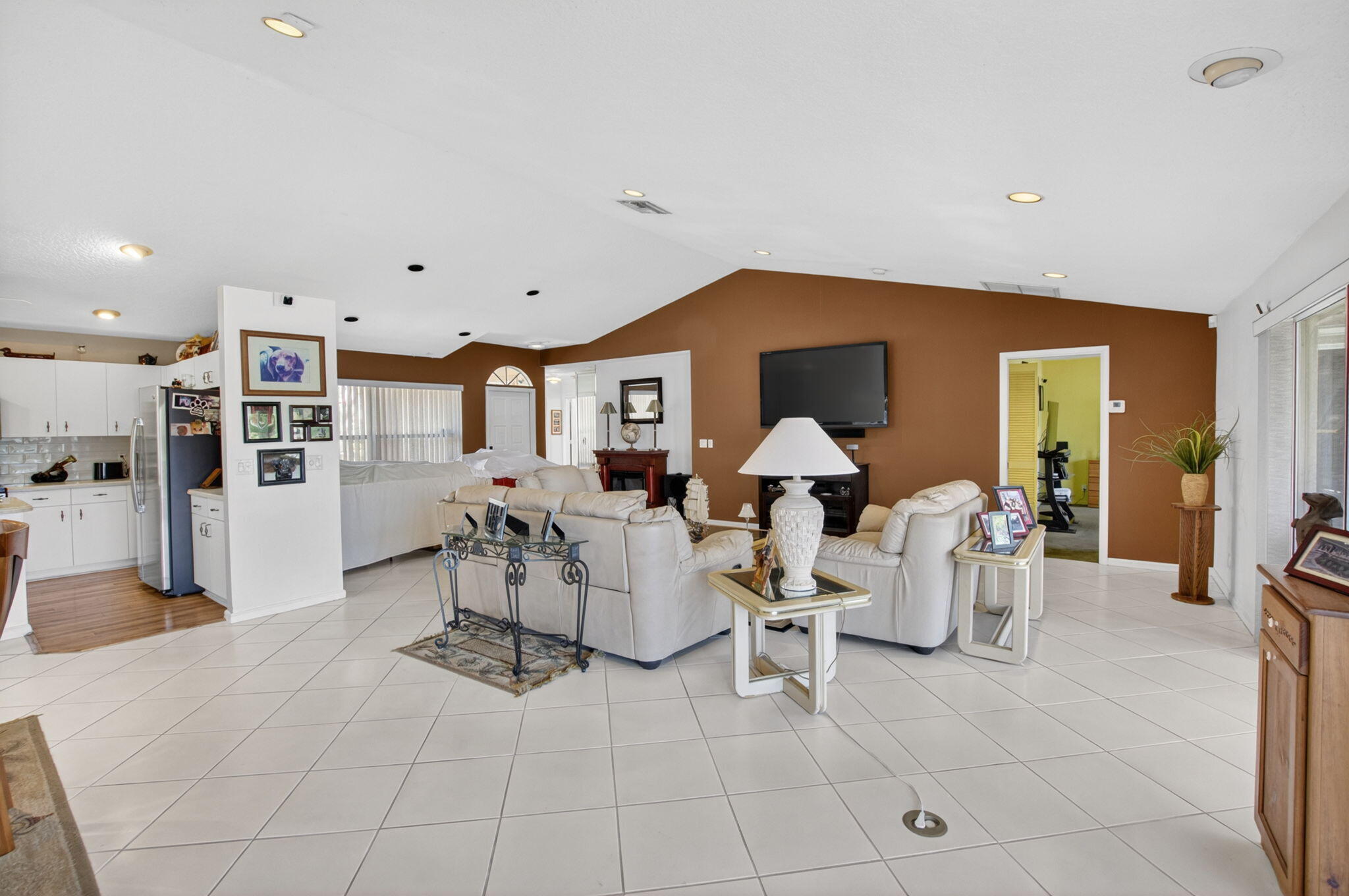 5665 Aspen Ridge Circle