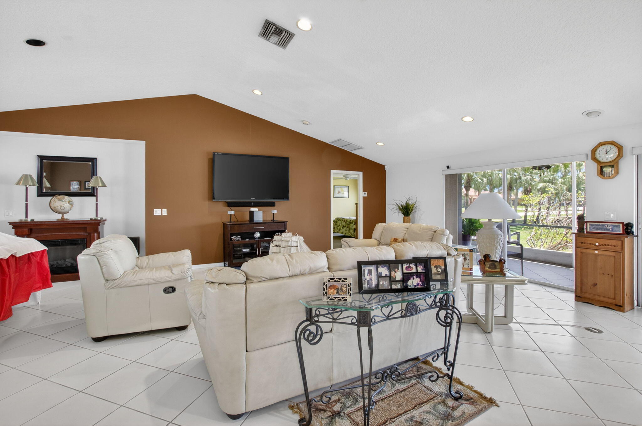 5665 Aspen Ridge Circle