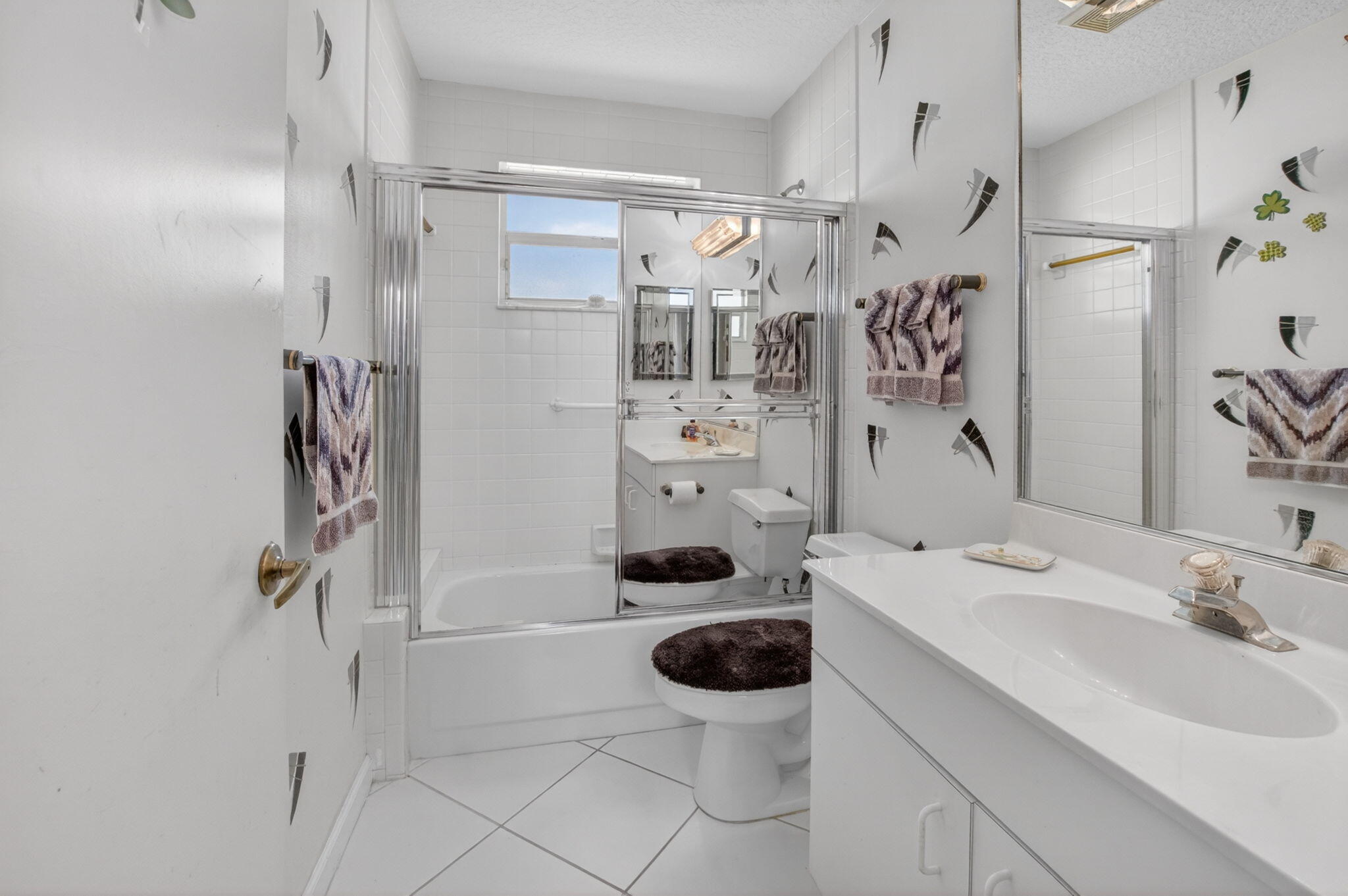 5665 Aspen Ridge Circle