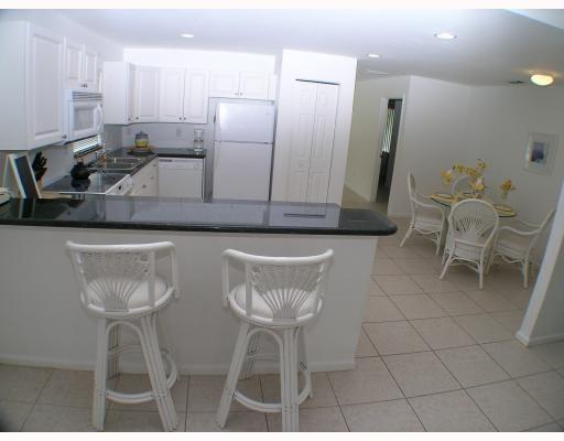 4879 Lincoln Road