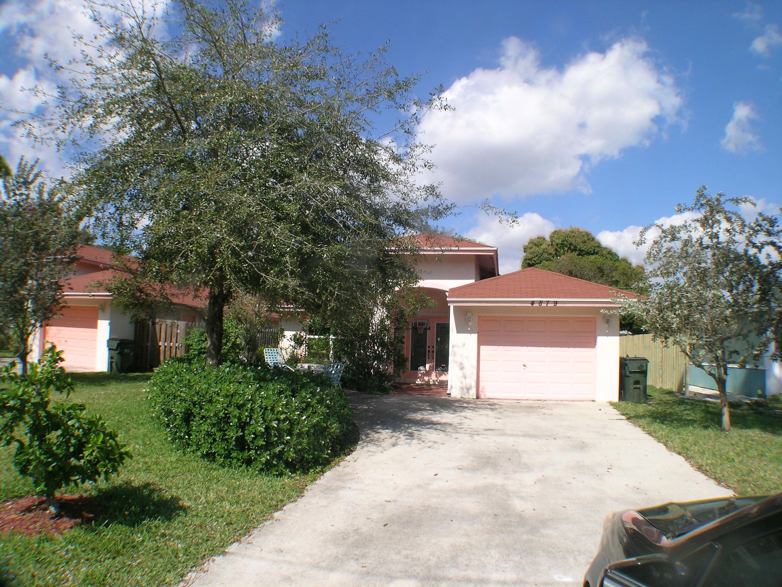 4879 Lincoln Road