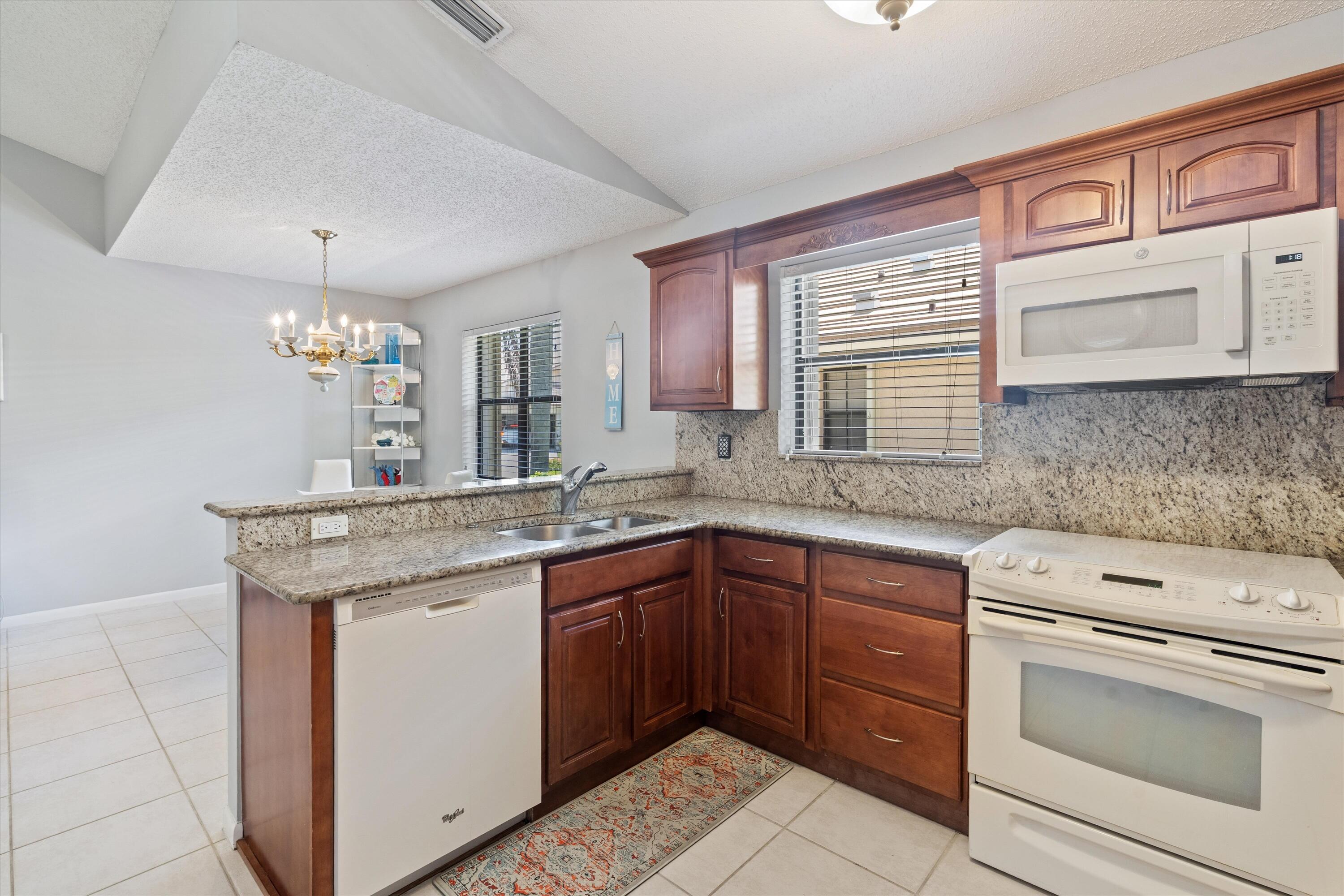 4781 Brighton Lakes Boulevard