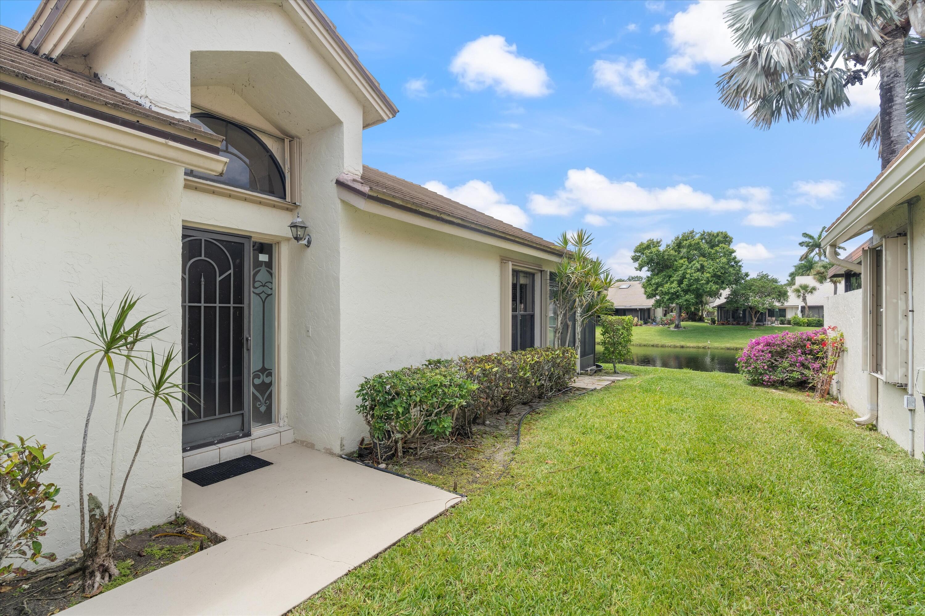 4781 Brighton Lakes Boulevard