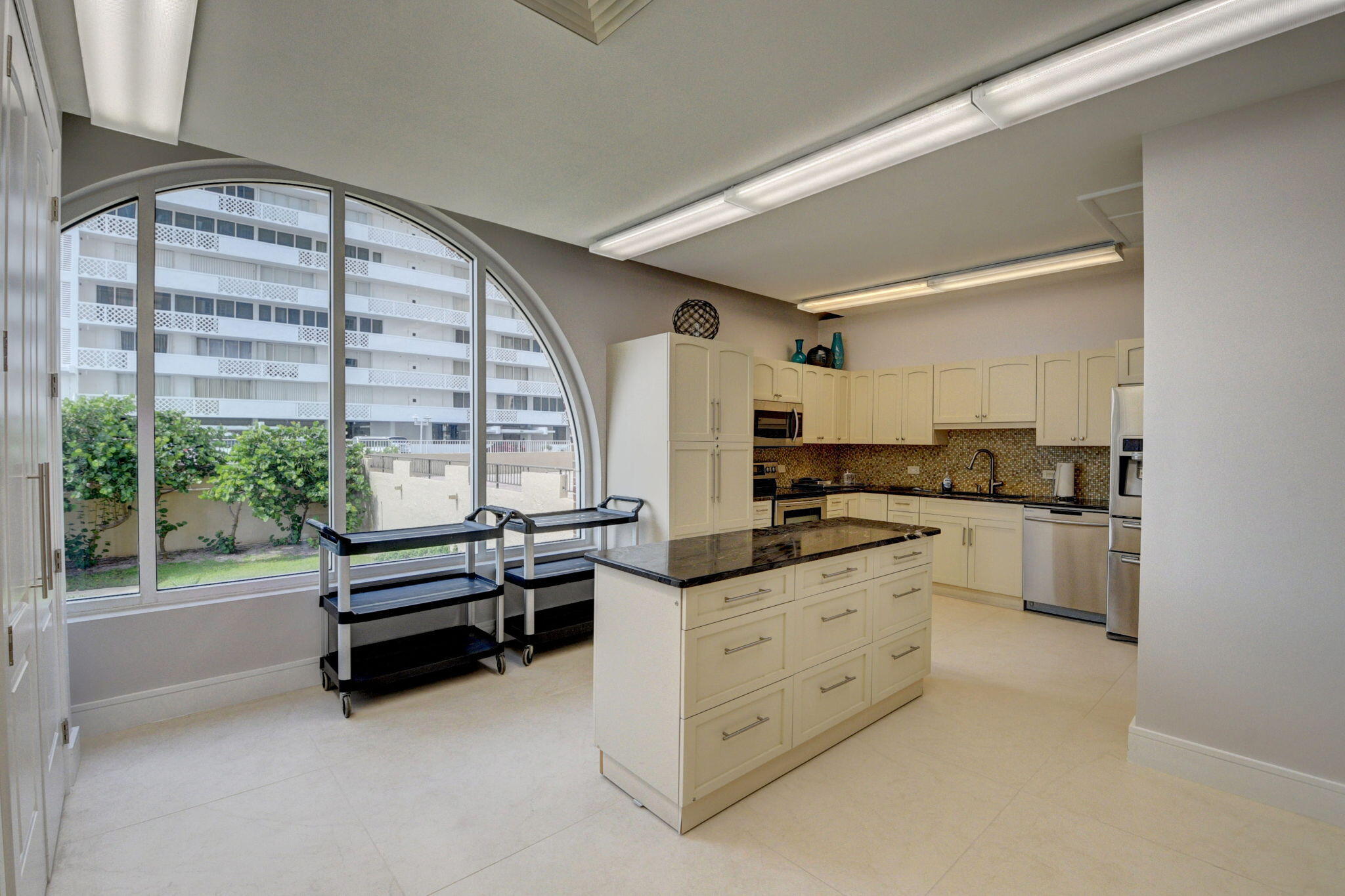 1180 S Ocean Boulevard 3f