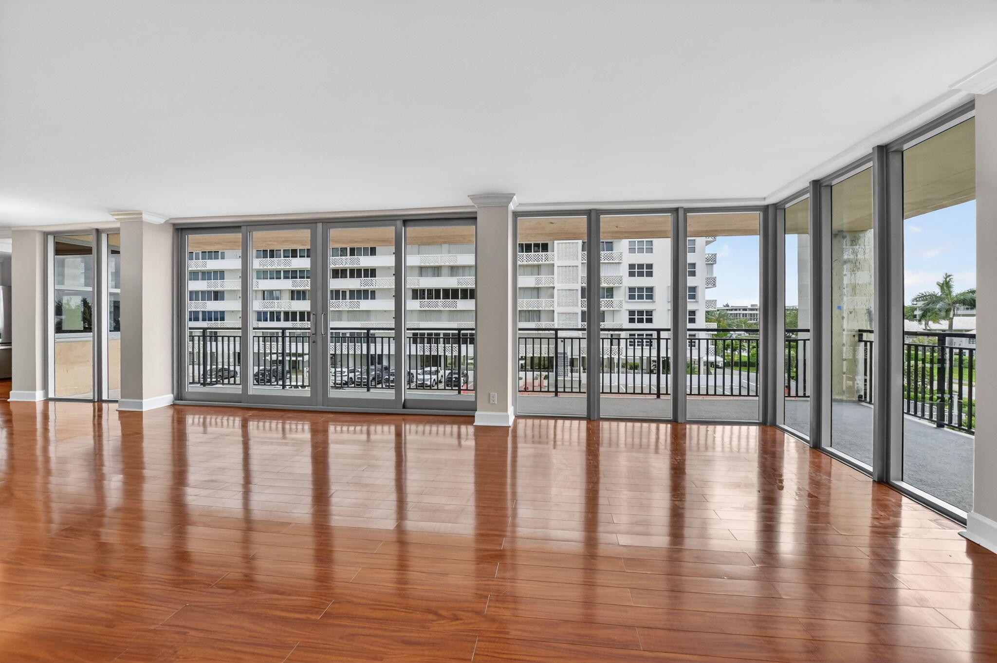 1180 S Ocean Boulevard 3f