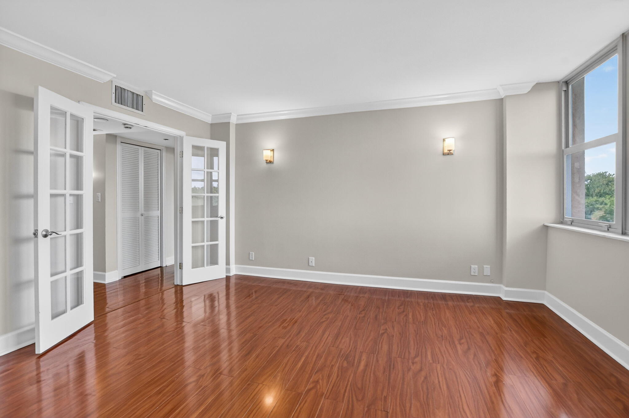 1180 S Ocean Boulevard 3f
