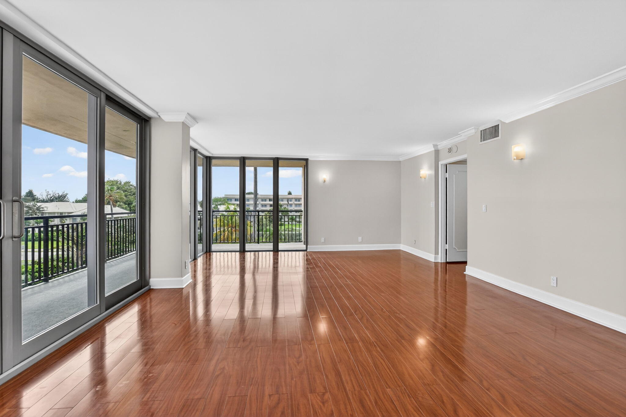 1180 S Ocean Boulevard 3f