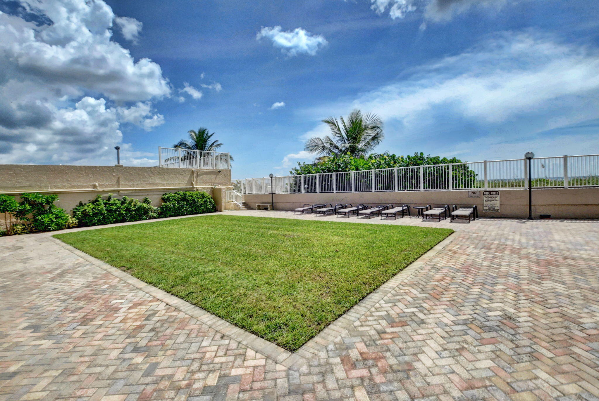 1180 S Ocean Boulevard 3f