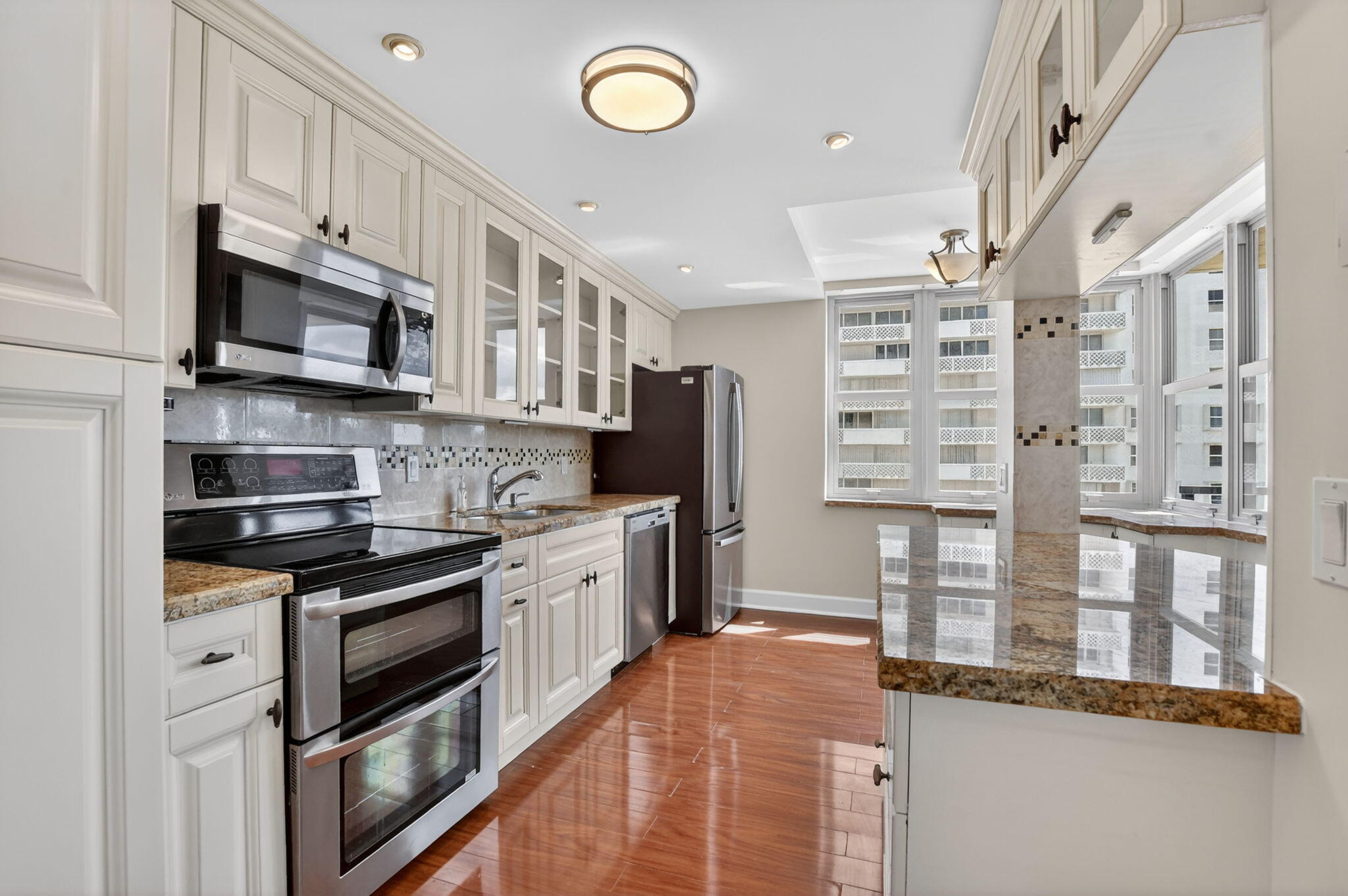 1180 S Ocean Boulevard 3f