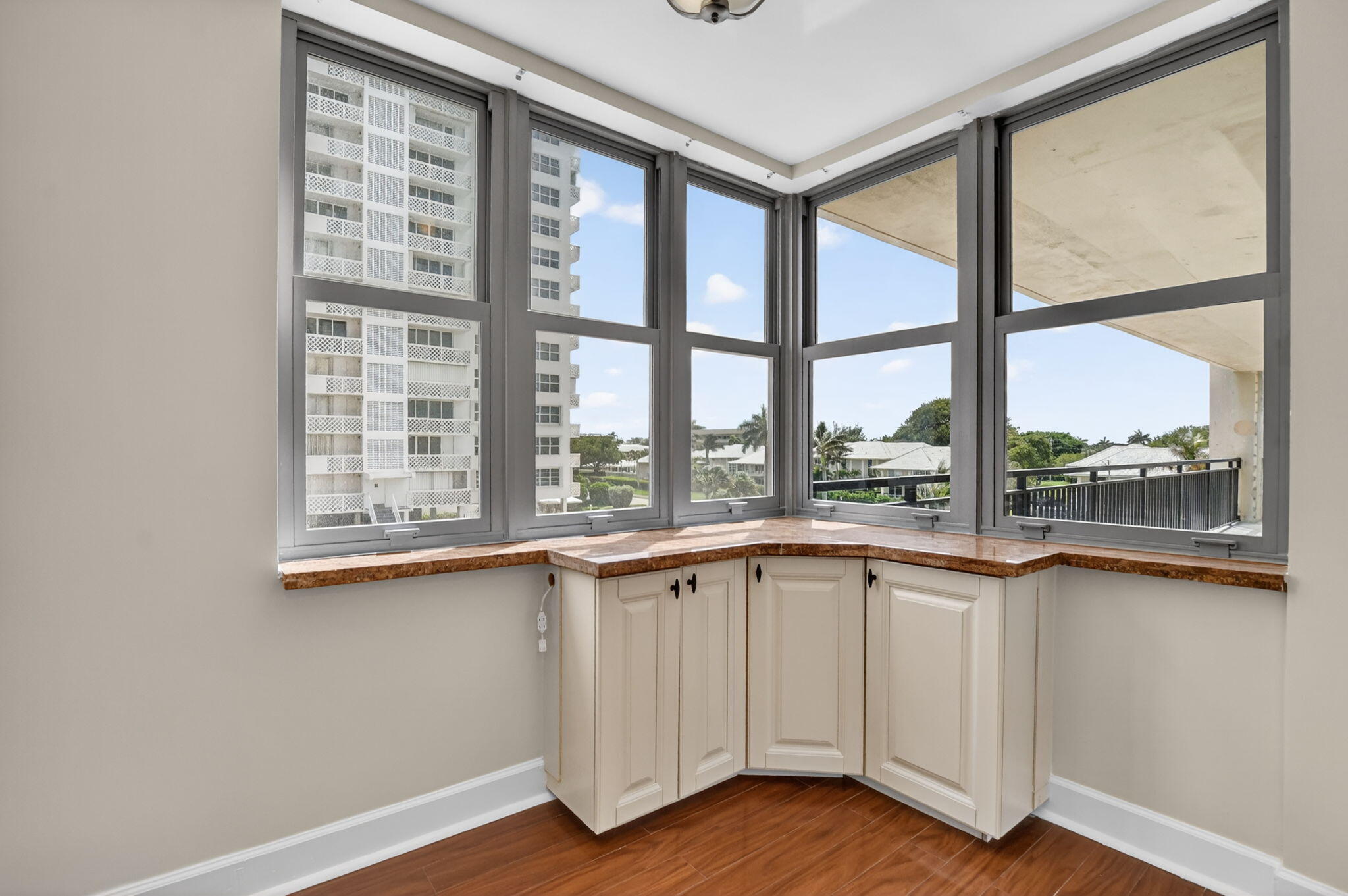 1180 S Ocean Boulevard 3f