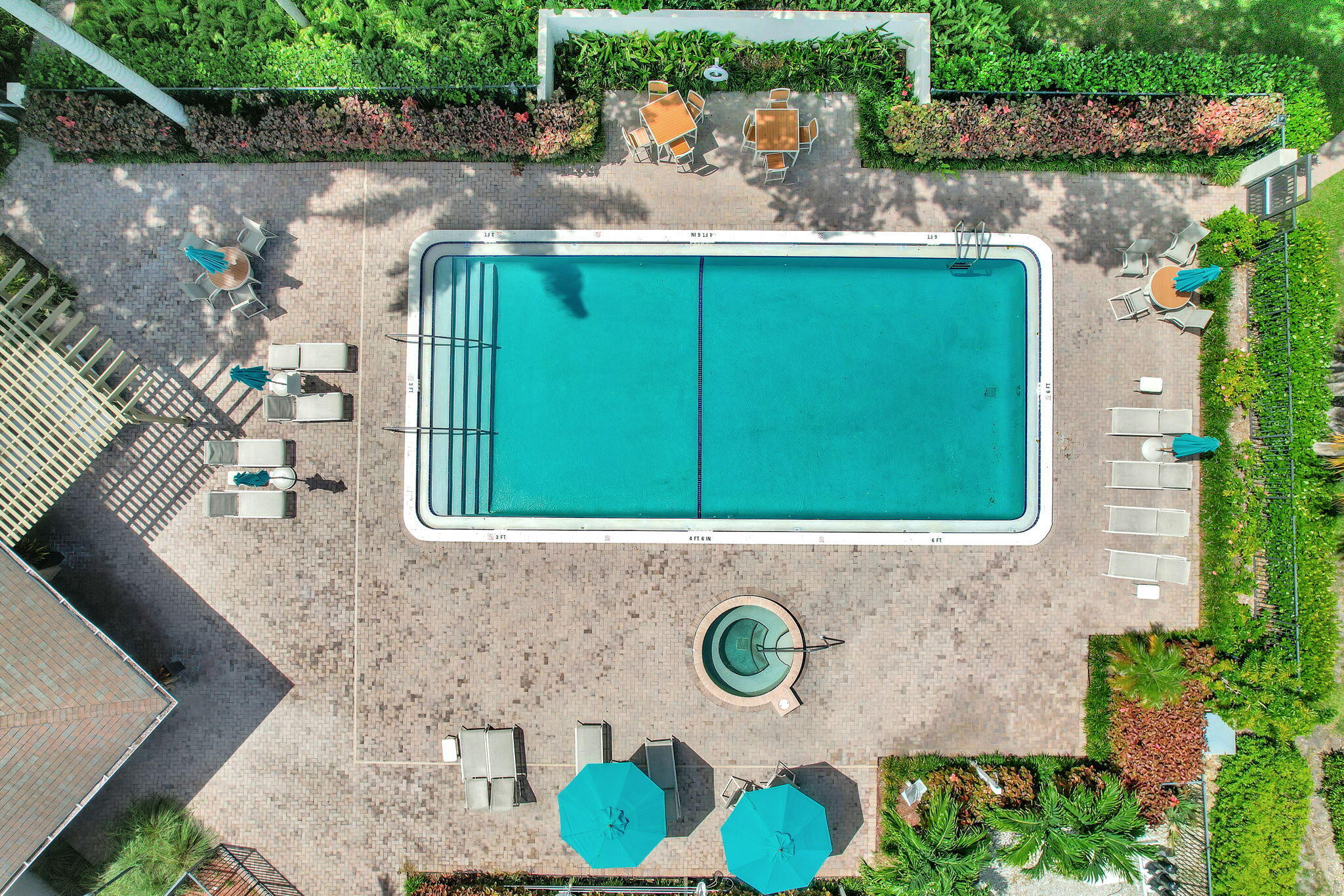 6062 Glendale Drive