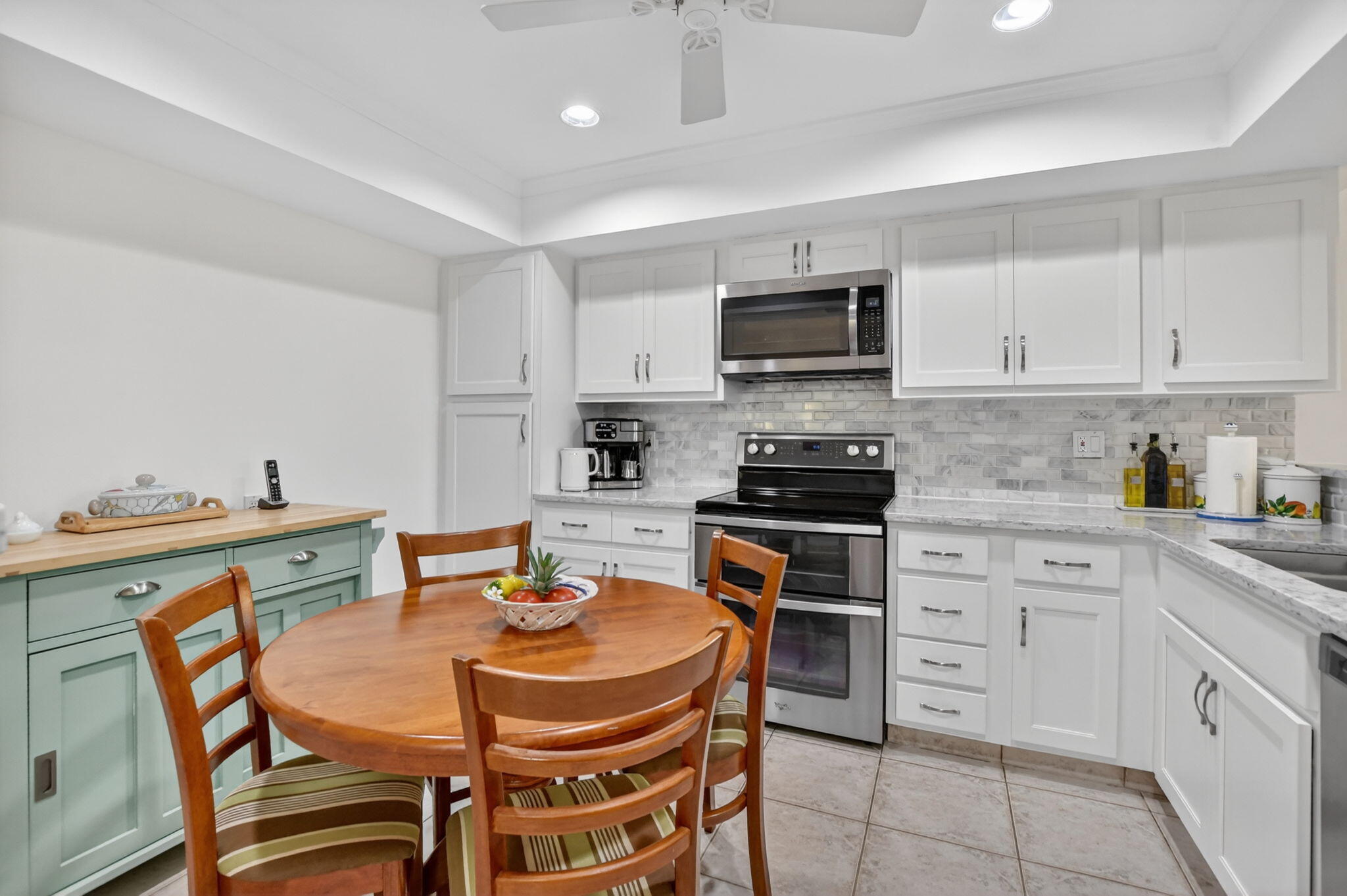 6062 Glendale Drive