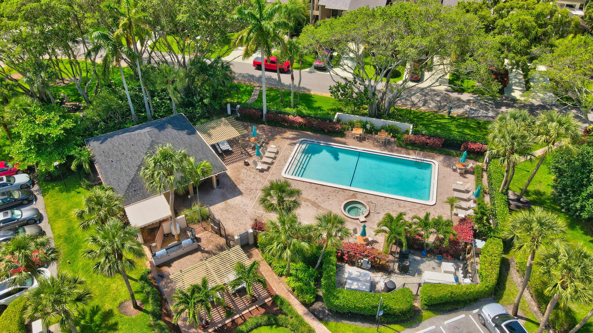 6062 Glendale Drive