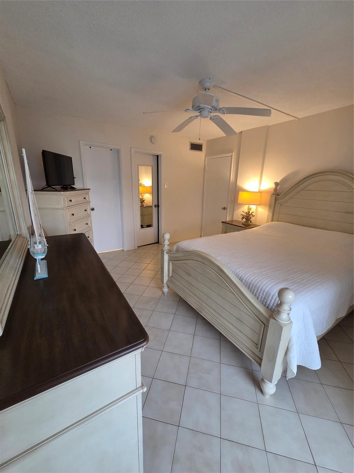 1333 E Hallandale Beach Boulevard Unit: 305