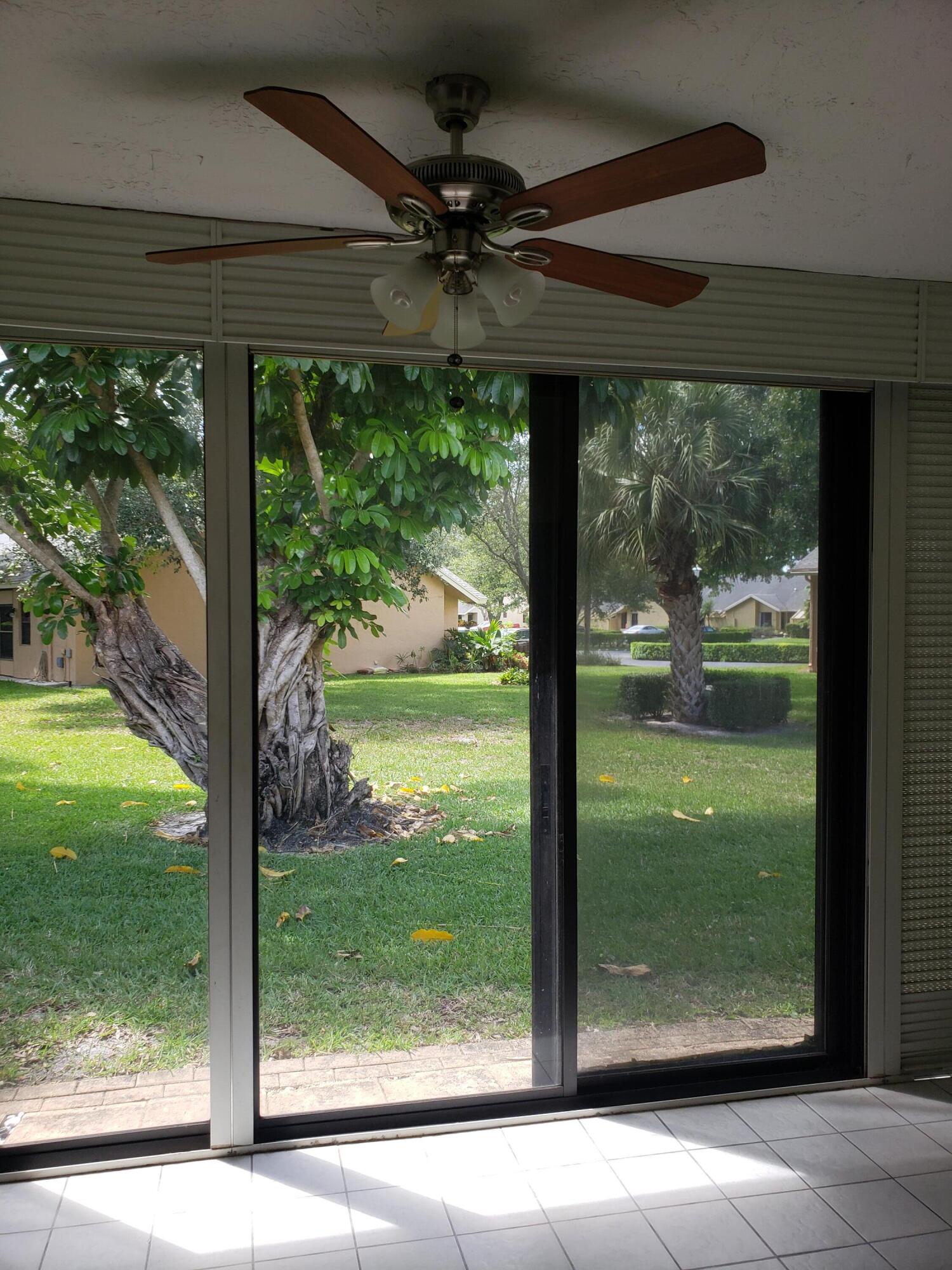 10875 Lake Front Place 10875