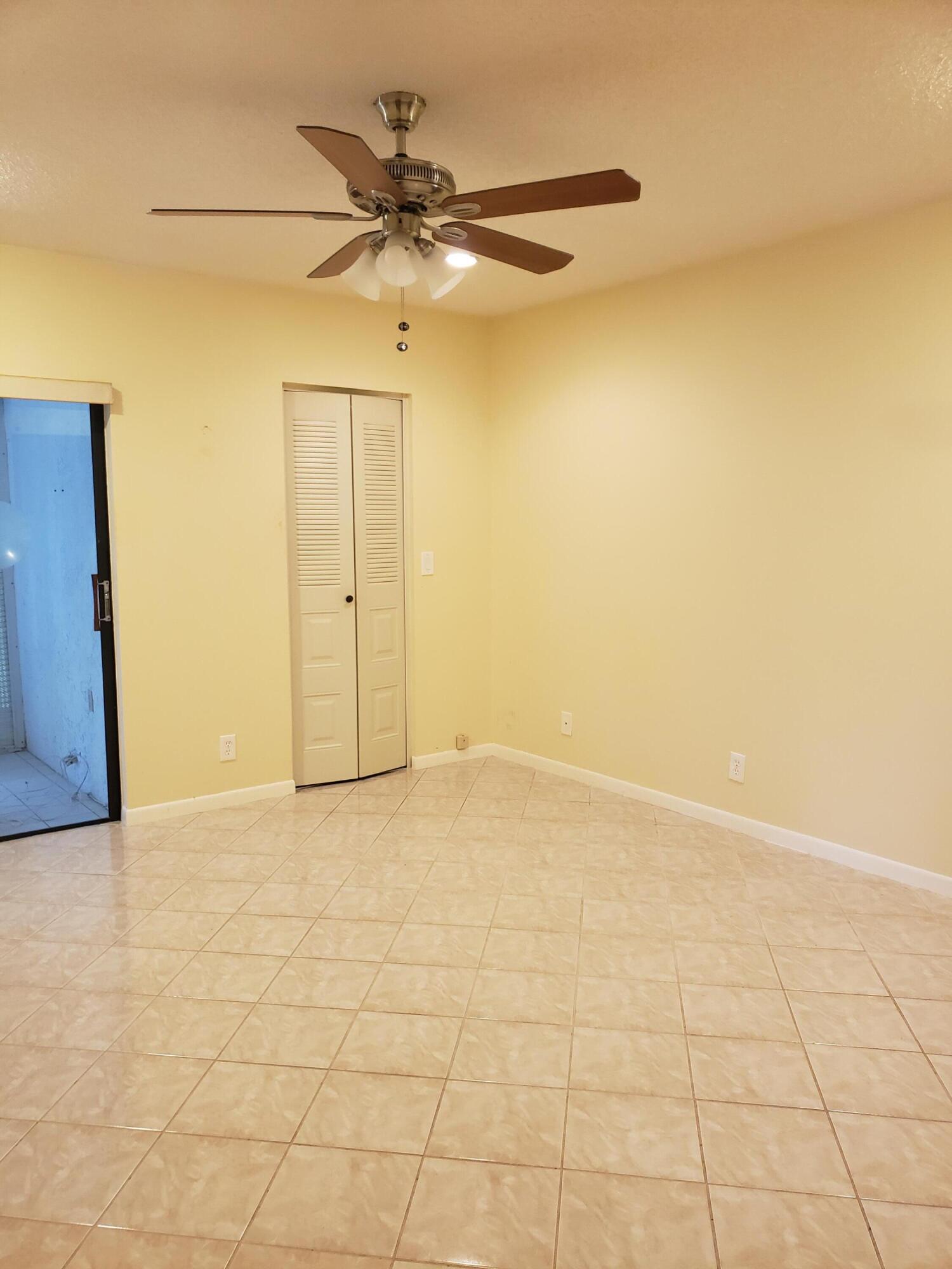 10875 Lake Front Place 10875