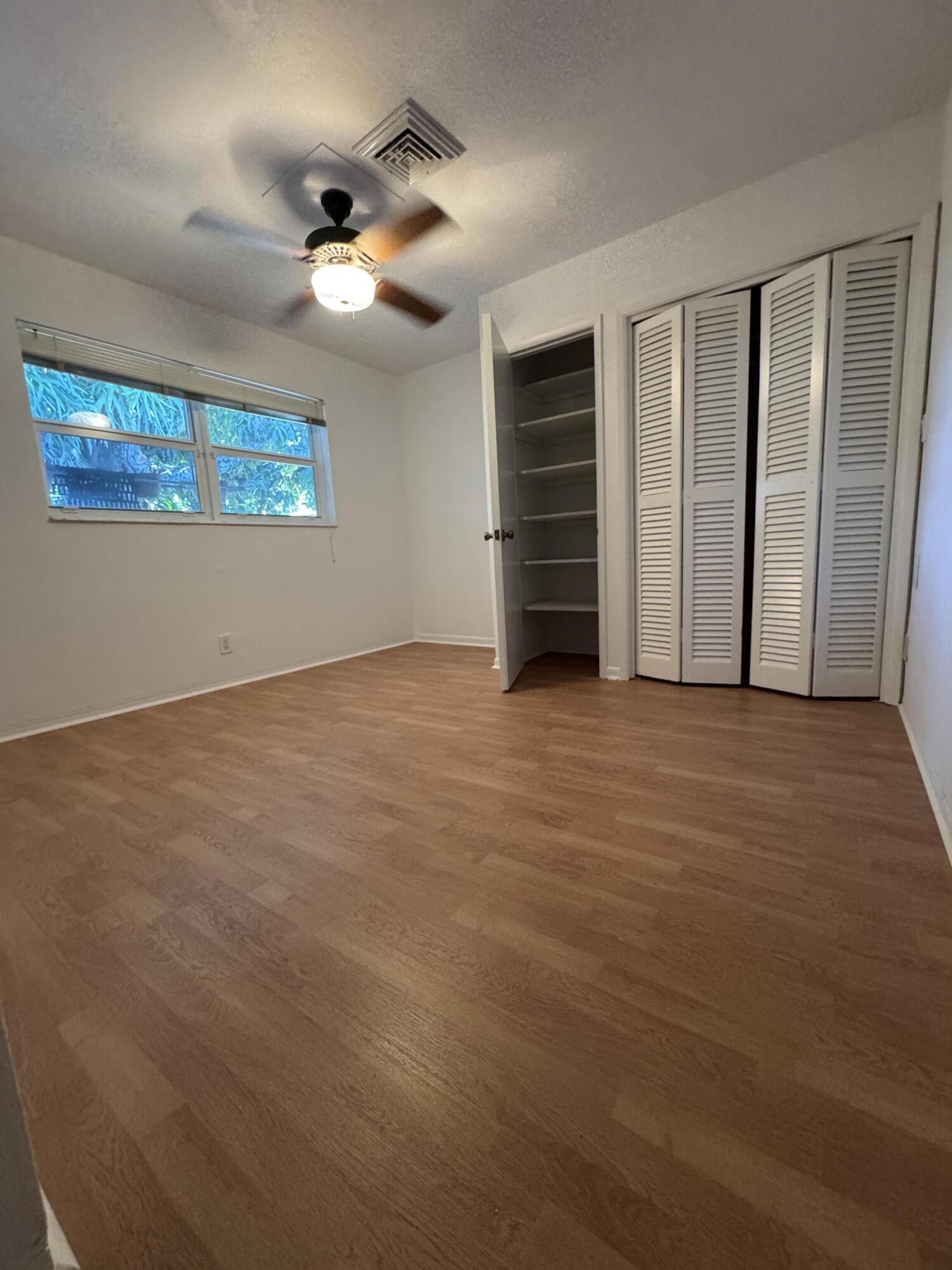 2560 NE 20th Street