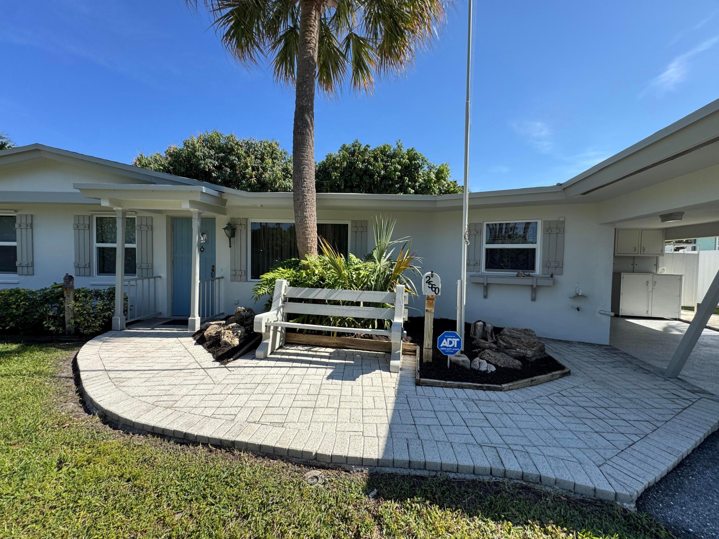 2560 NE 20th Street