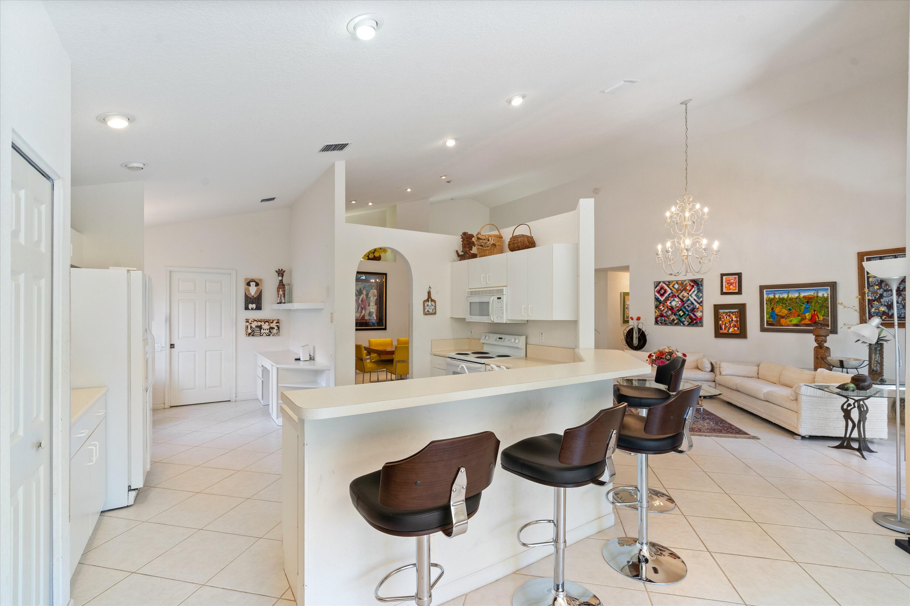 7391 Falls Road W
