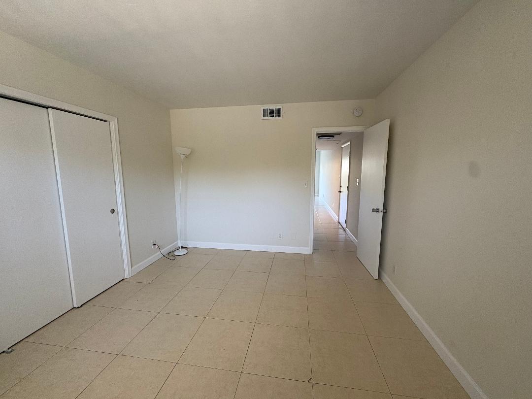 505 NE 20th Avenue 118