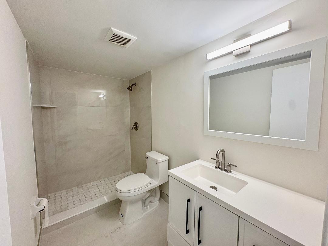 505 NE 20th Avenue 118