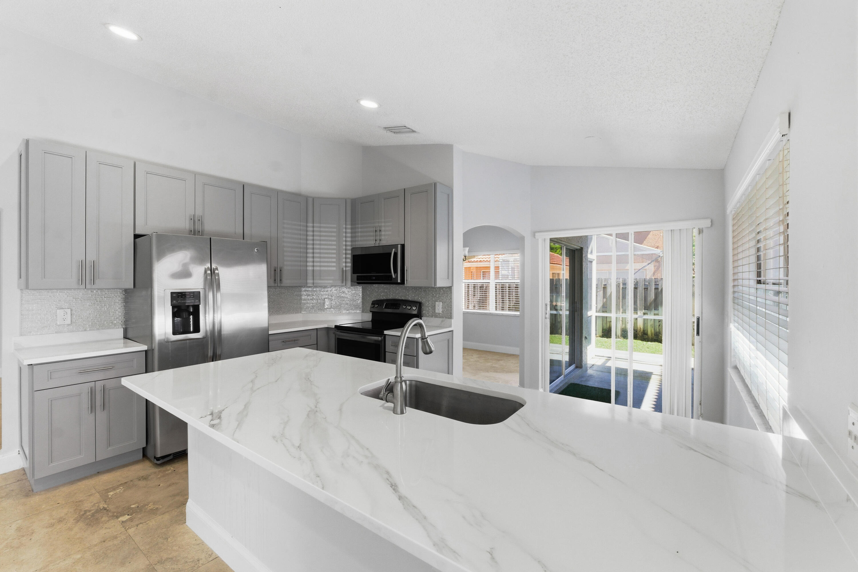 10781 Cypress Lake Terrace