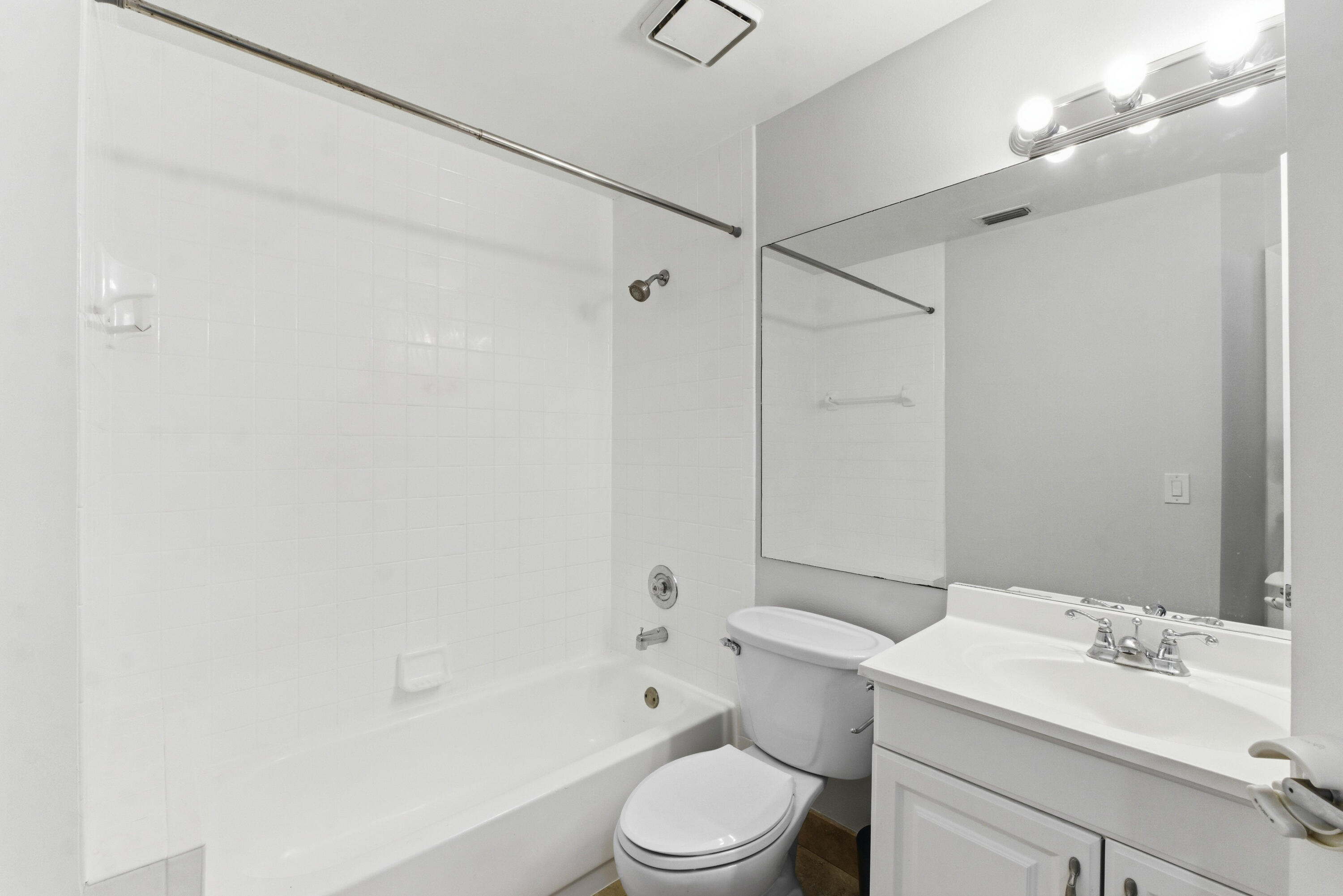 10781 Cypress Lake Terrace