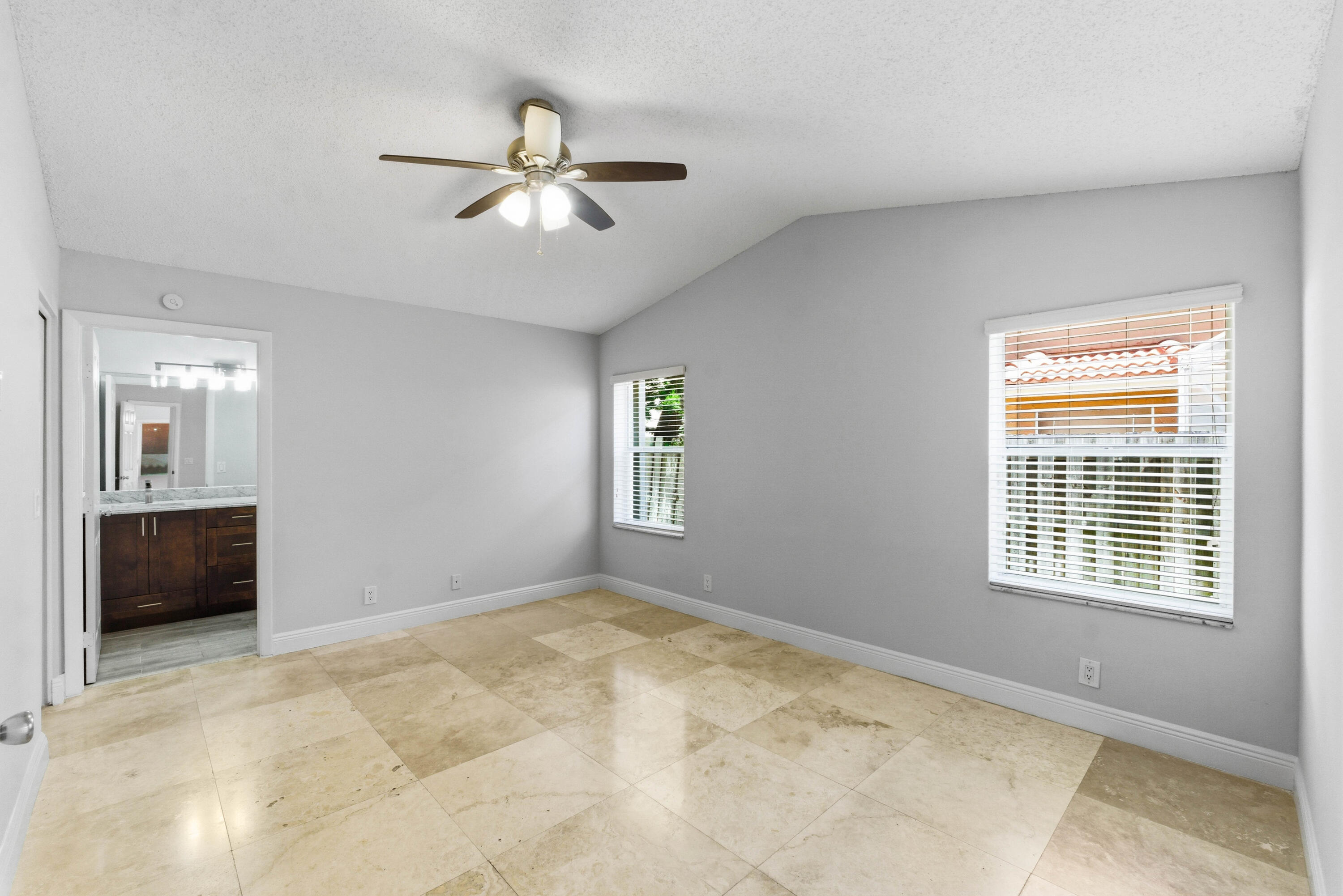 10781 Cypress Lake Terrace