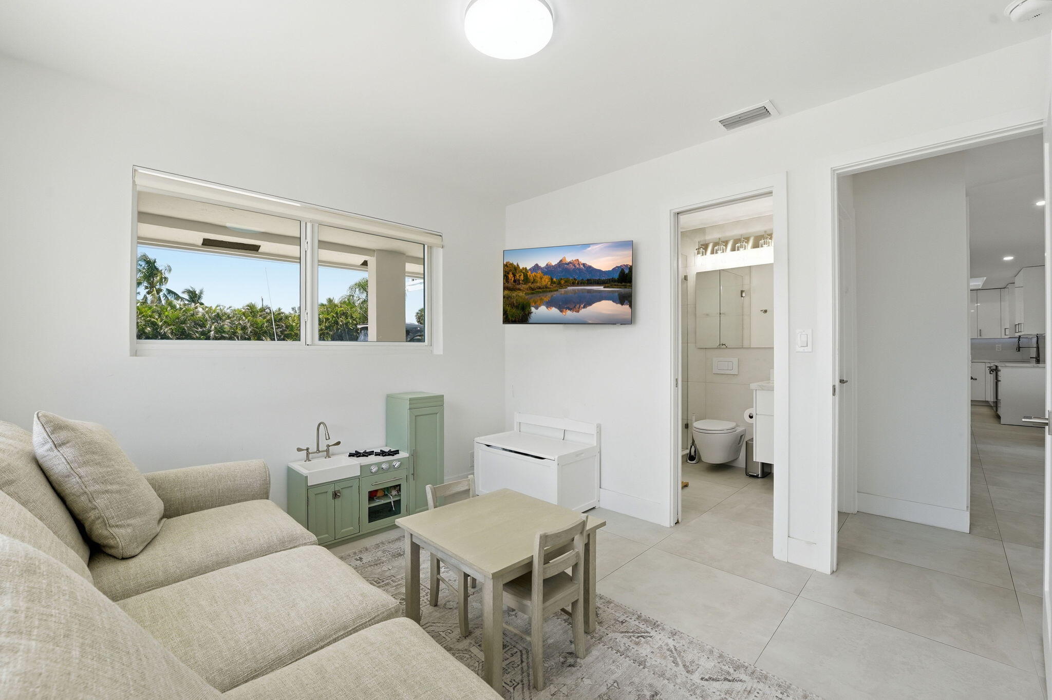120 SE 12th Court