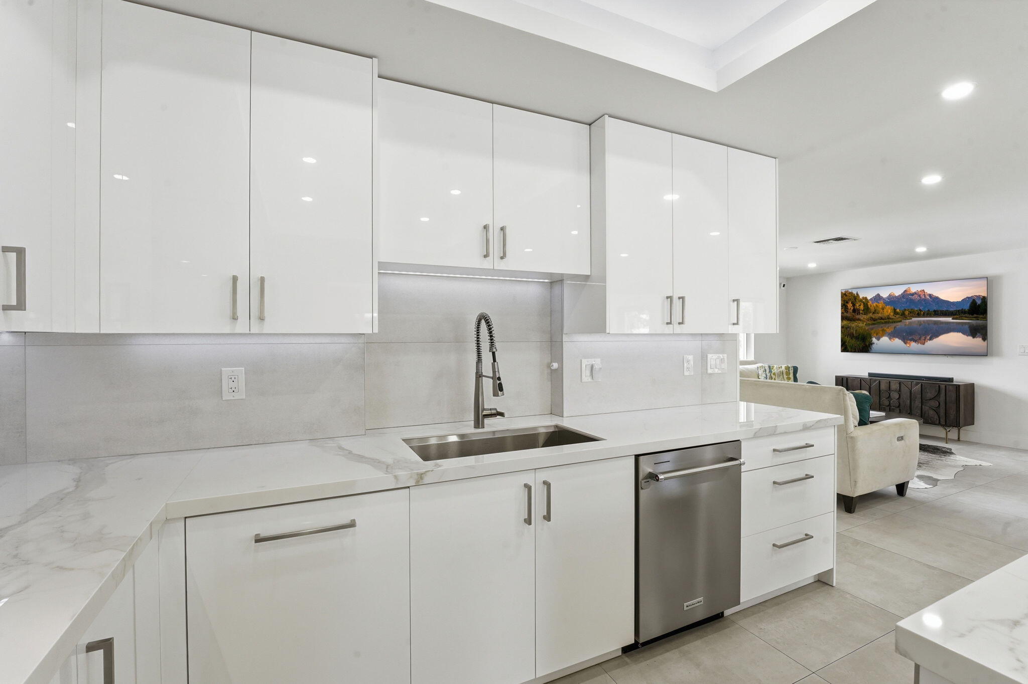 120 SE 12th Court