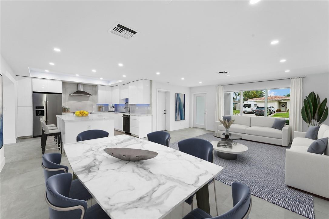 120 SE 12th Court