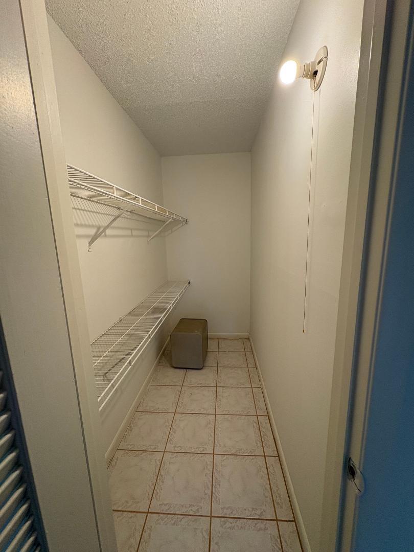 1019 Newport