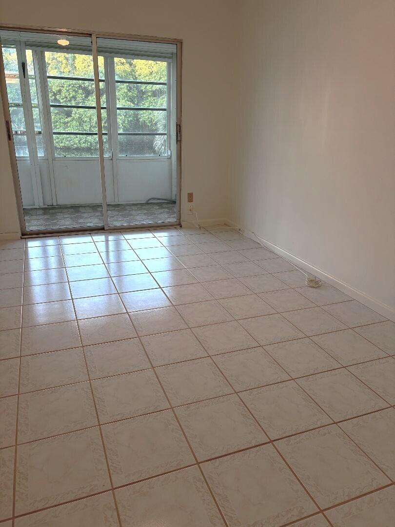 1019 Newport