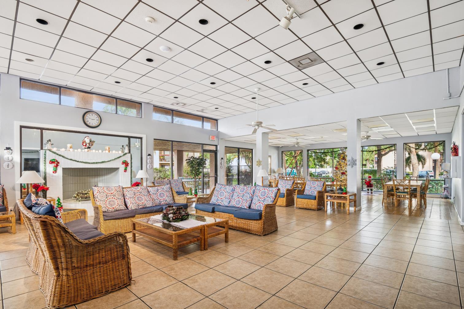 2307 SW 15th Street SW 1