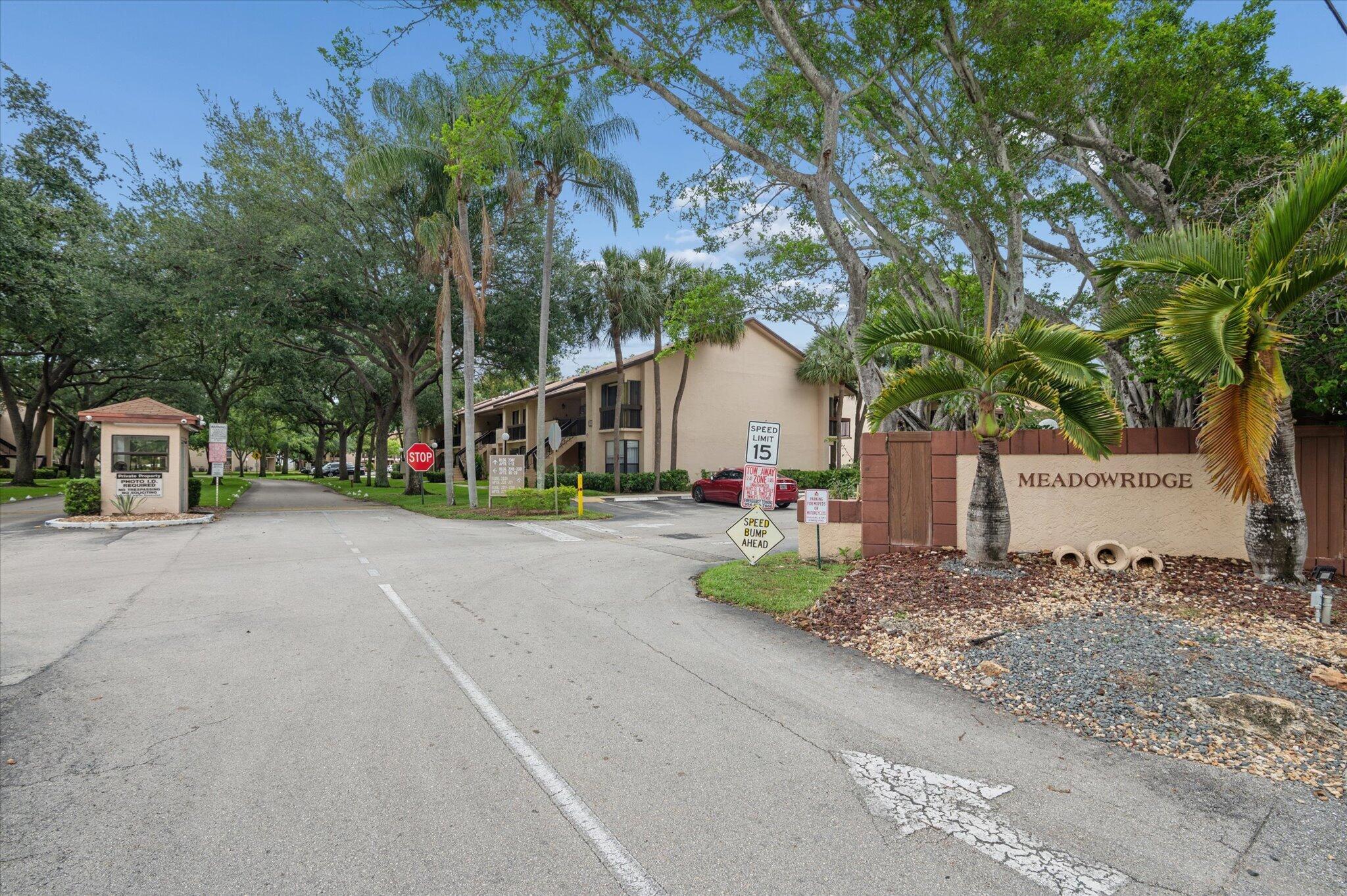 2307 SW 15th Street SW 1