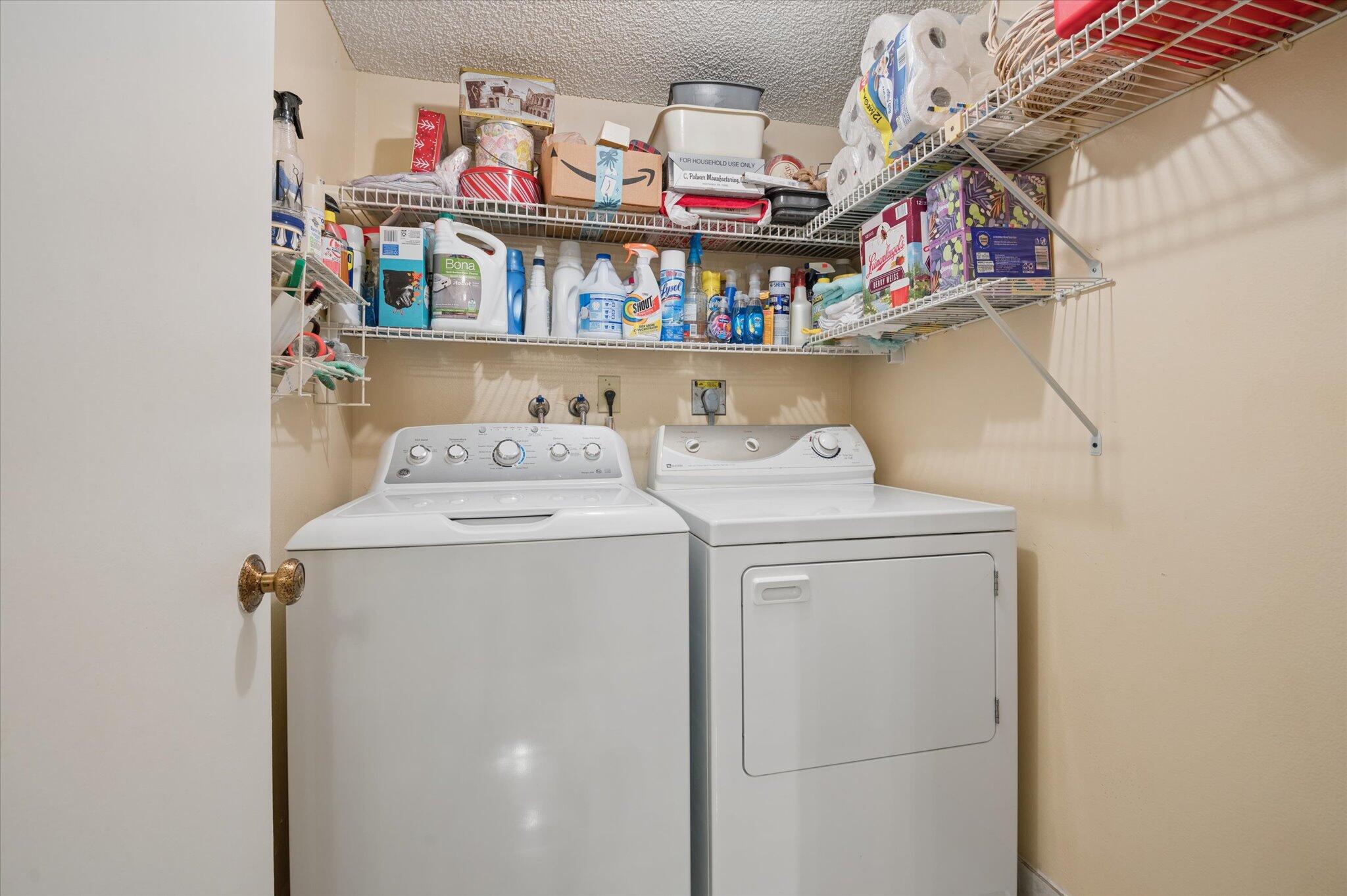 2307 SW 15th Street SW 1