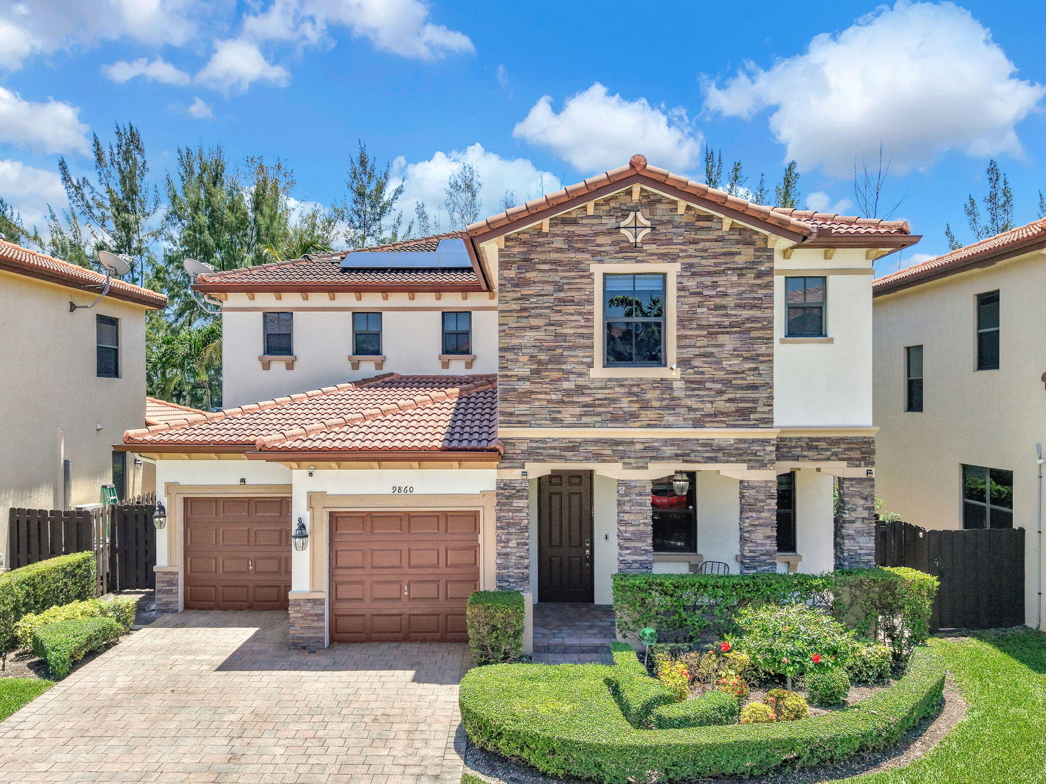 9860 NW 86th Terrace