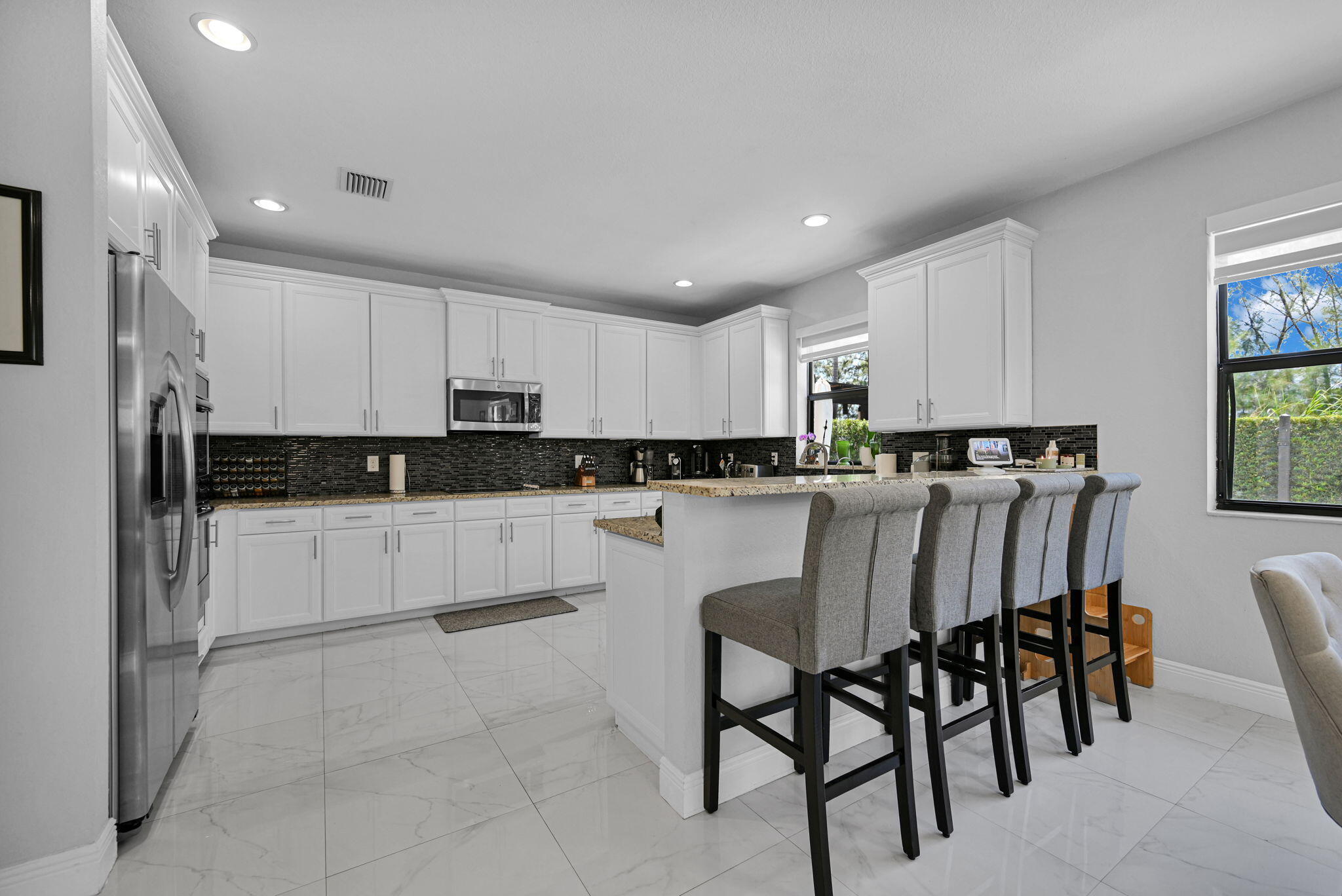 9860 NW 86th Terrace