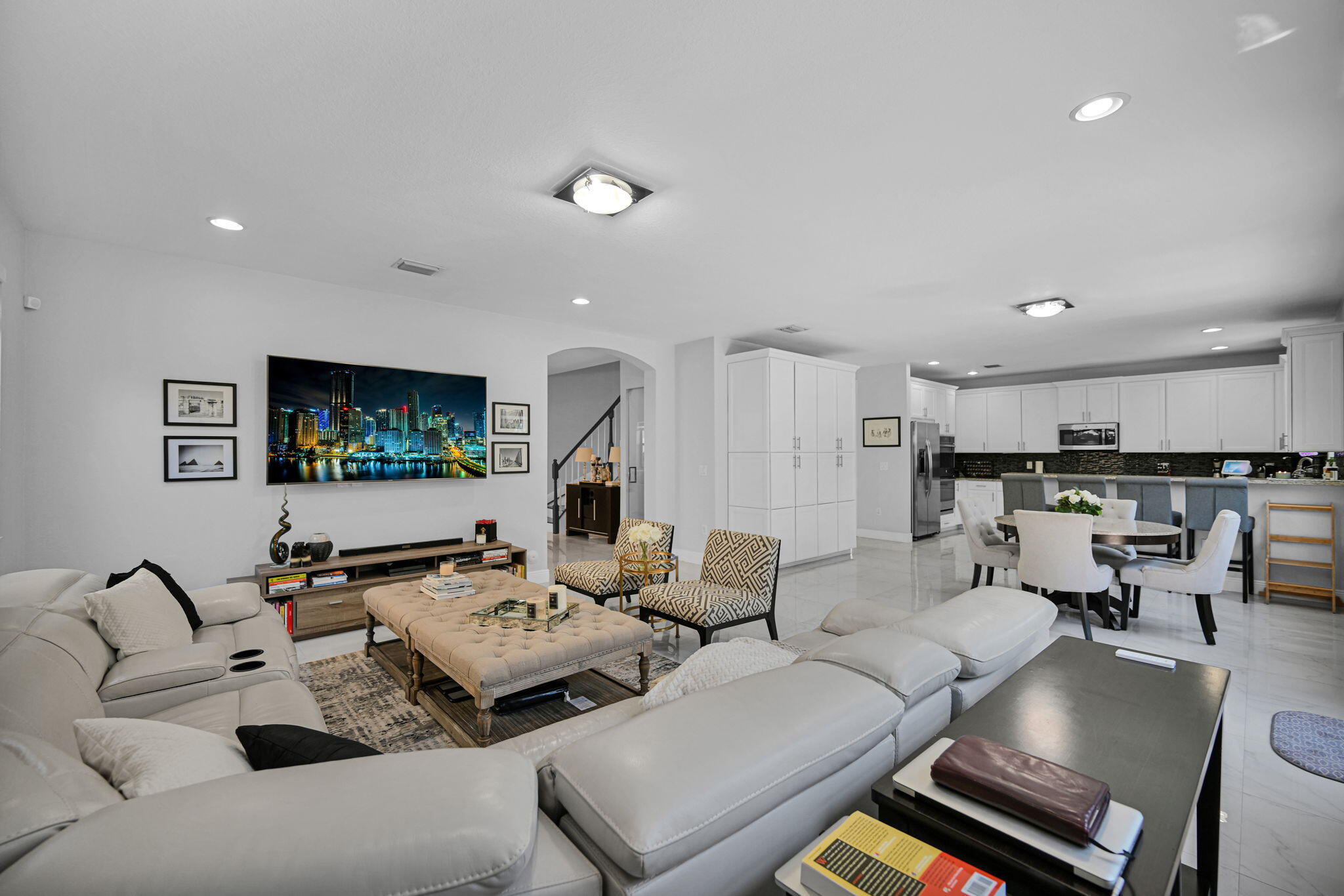 9860 NW 86th Terrace