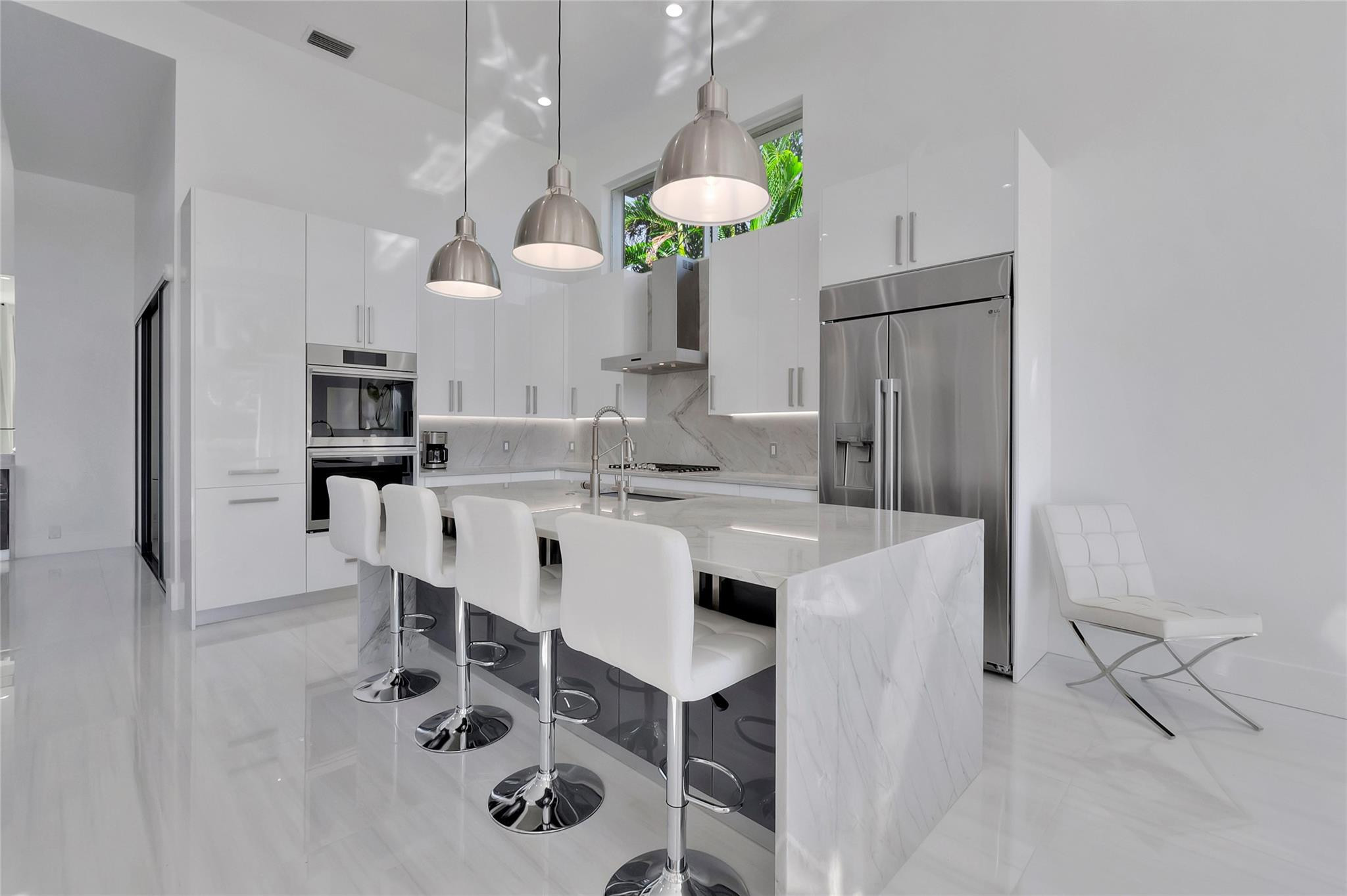 4088 Briarcliff Circle