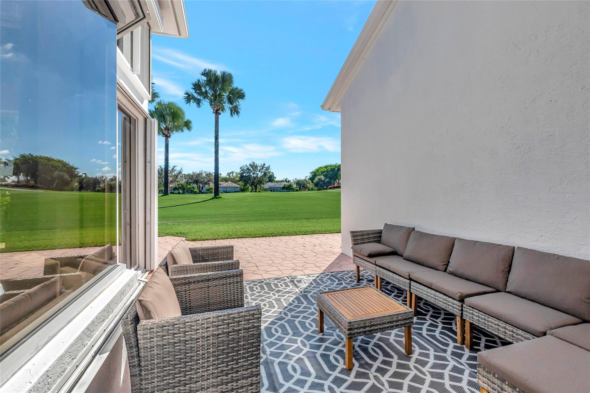 4088 Briarcliff Circle