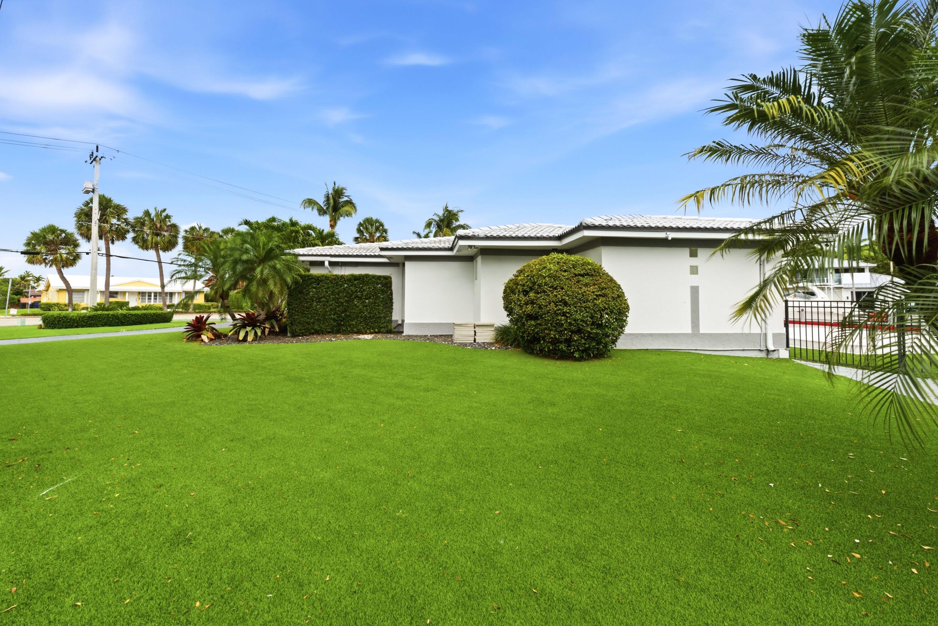 5900 Bayview Drive