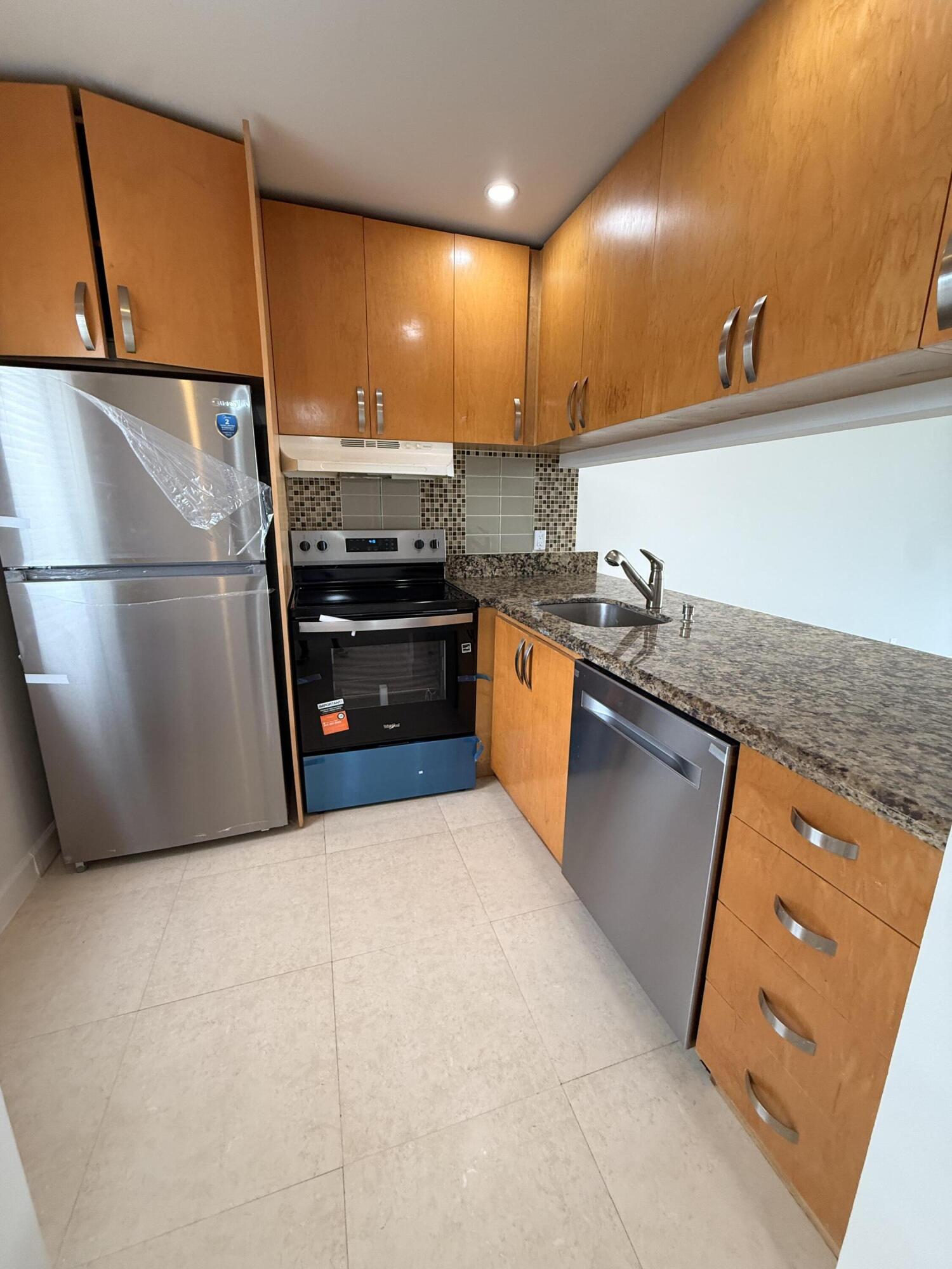 875 NW 13th Street