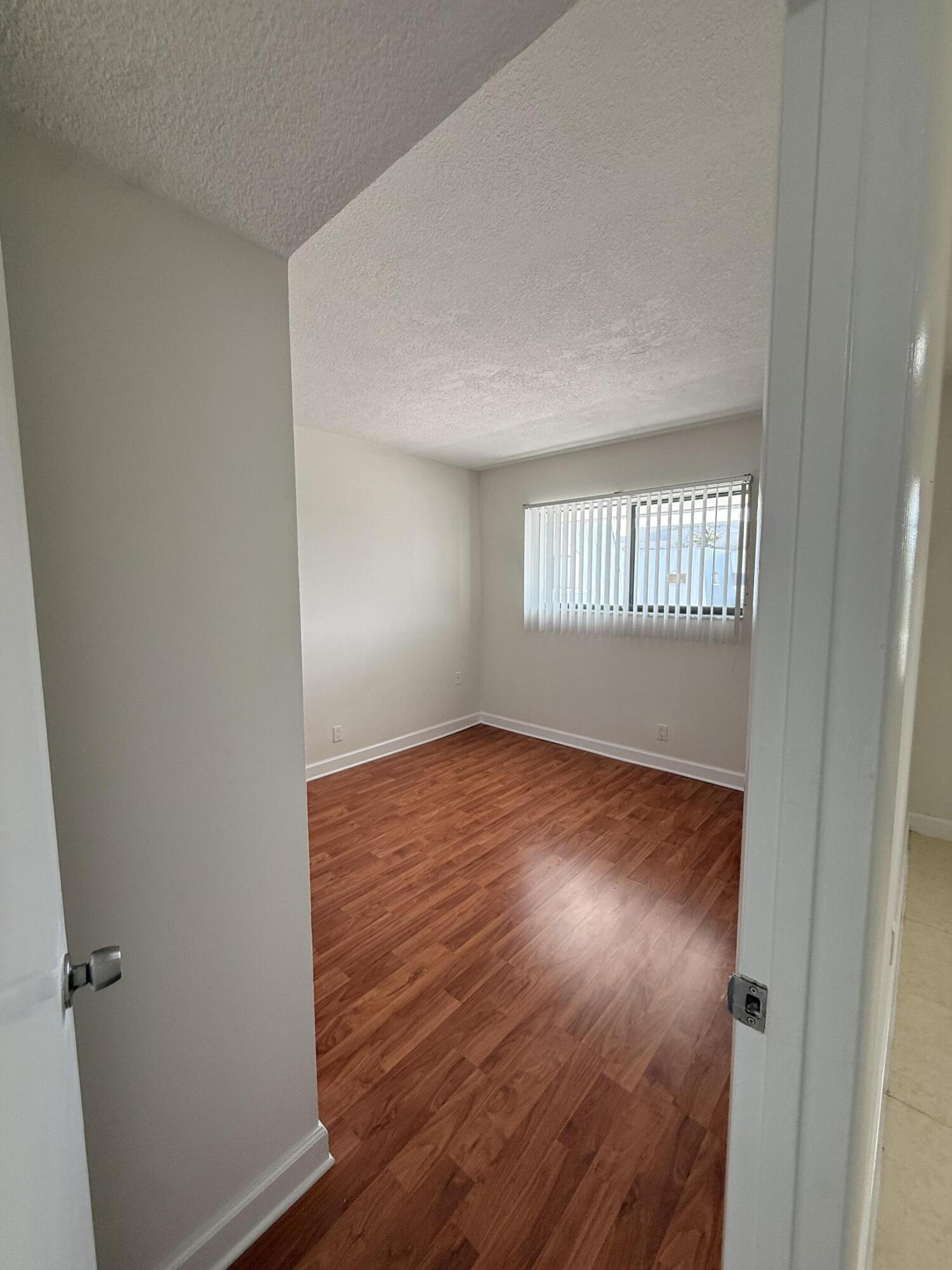 875 NW 13th Street