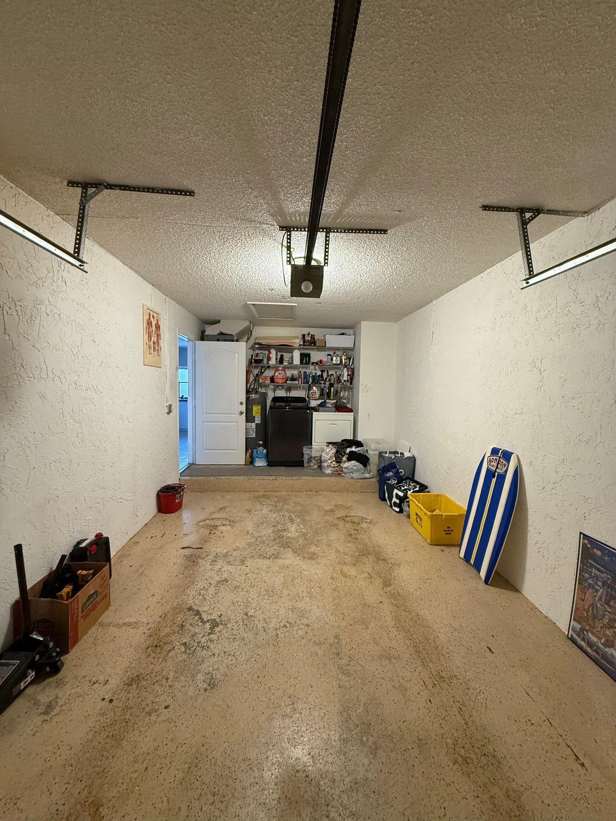 6125 Via Laguna Lane