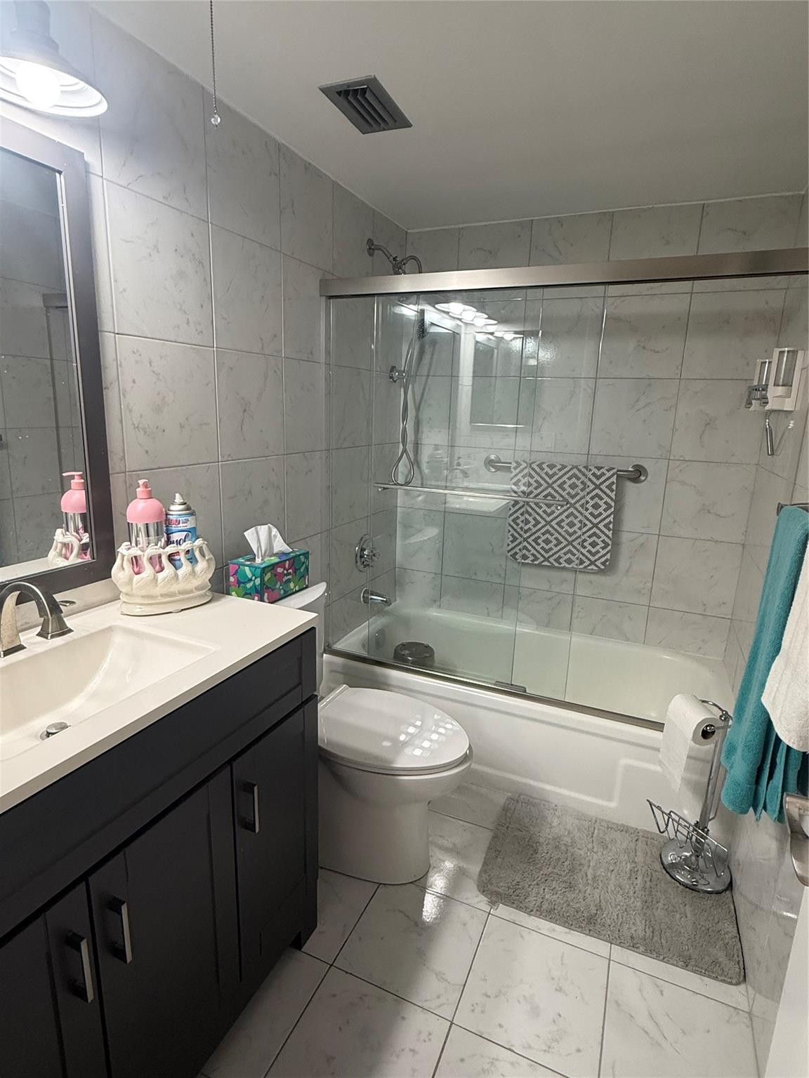32 Abbey Lane 207