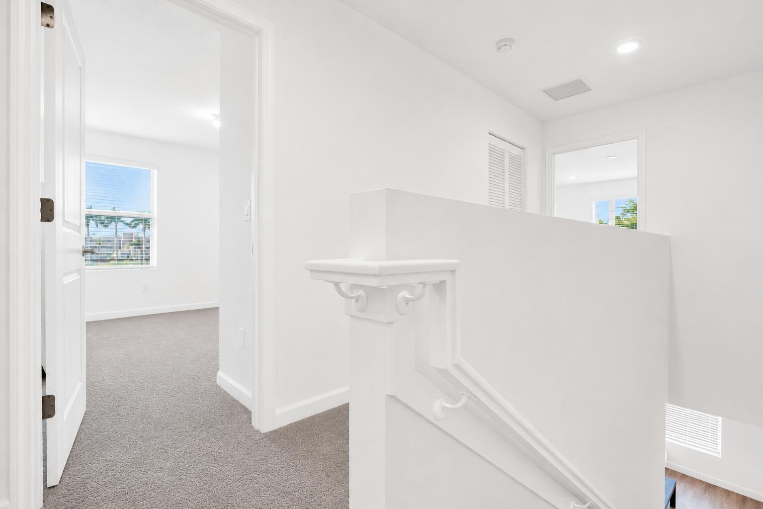 4246 Lagoon Shore Drive
