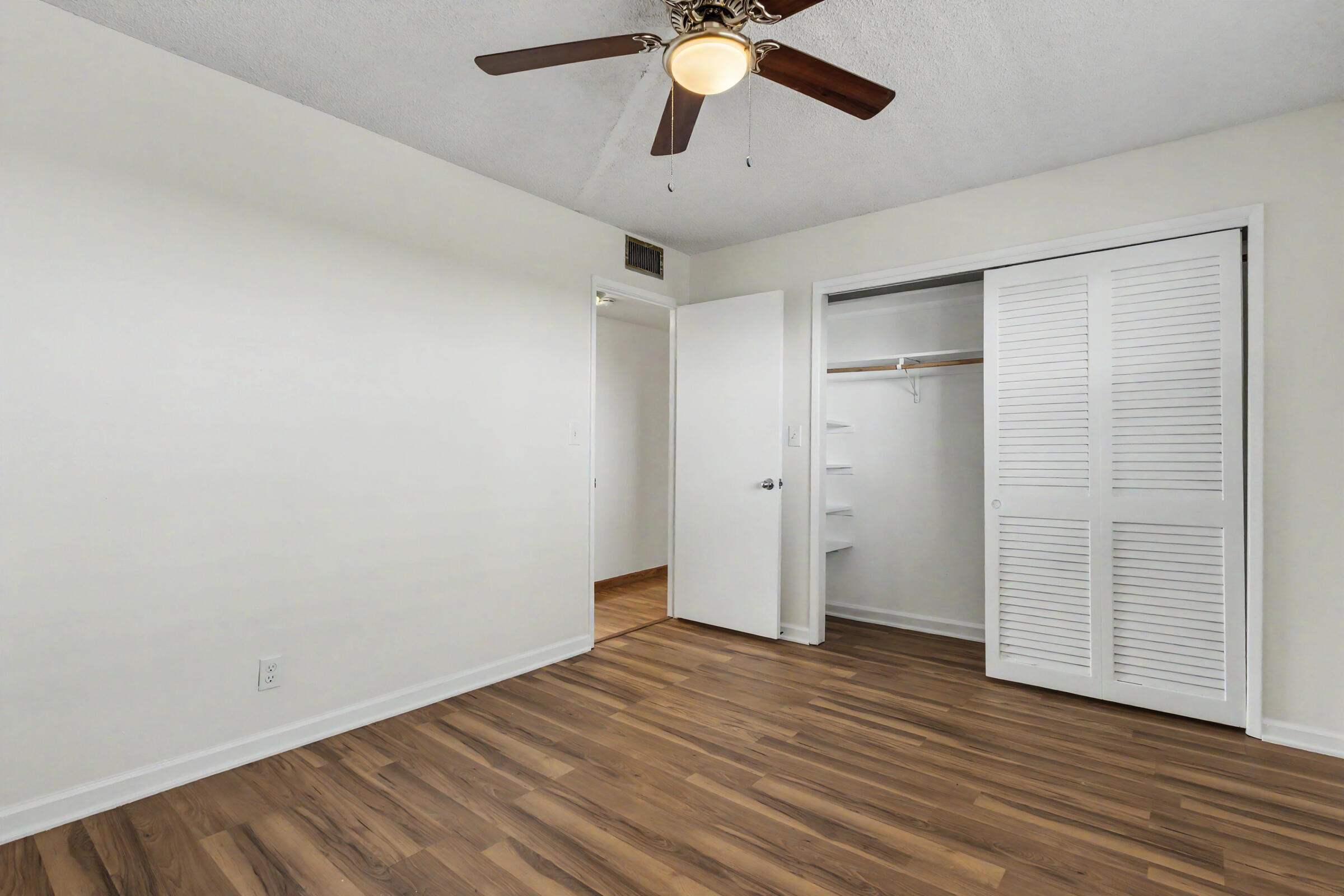 950 Hillcrest 514