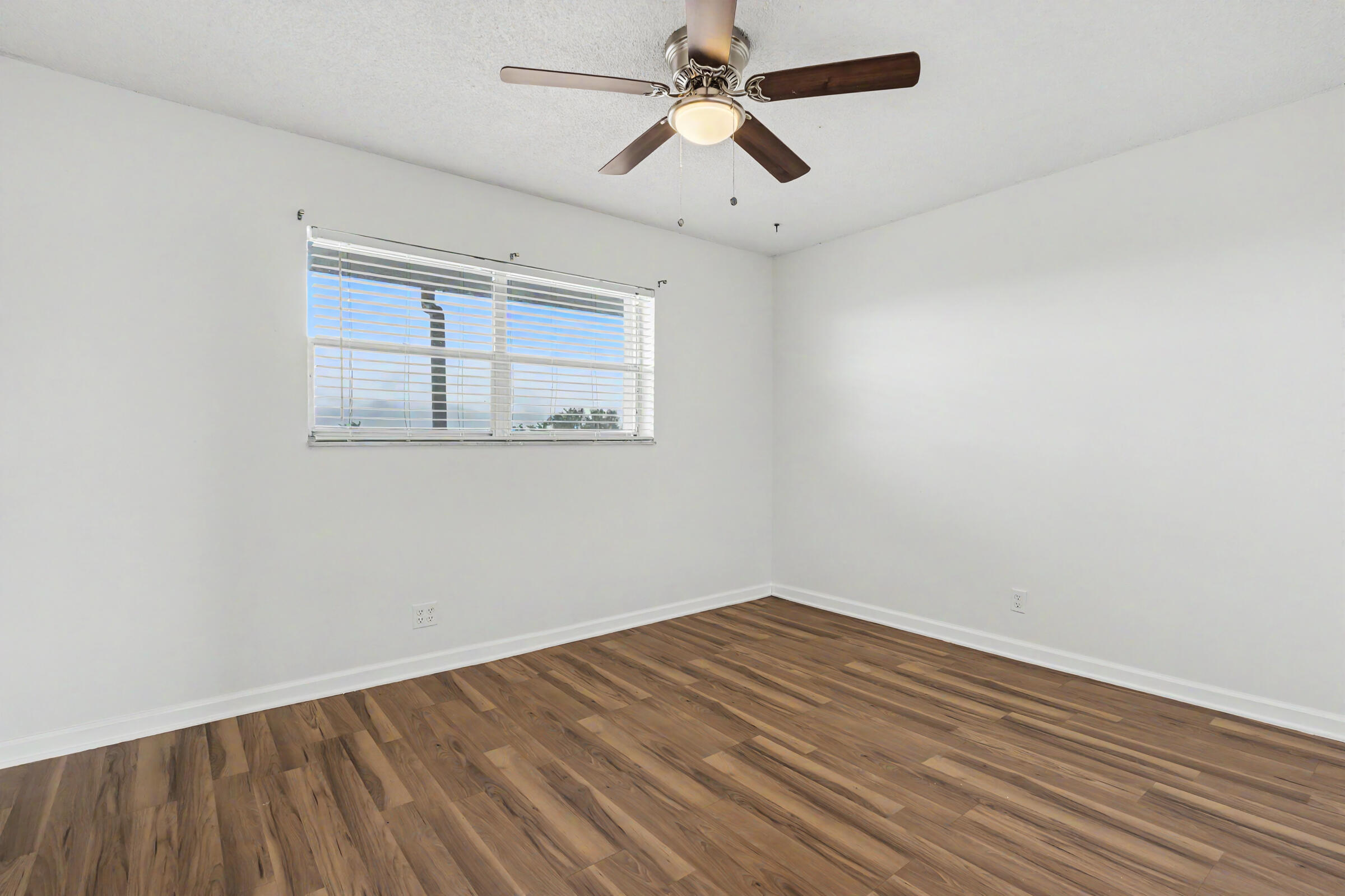 950 Hillcrest 514